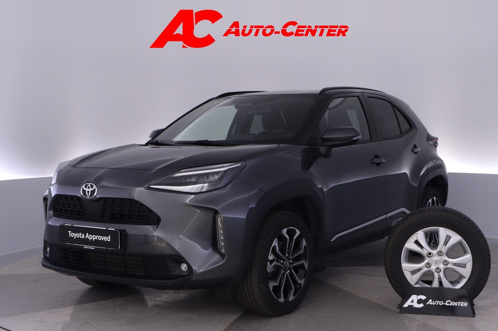 TOYOTA Yaris Cross 2025