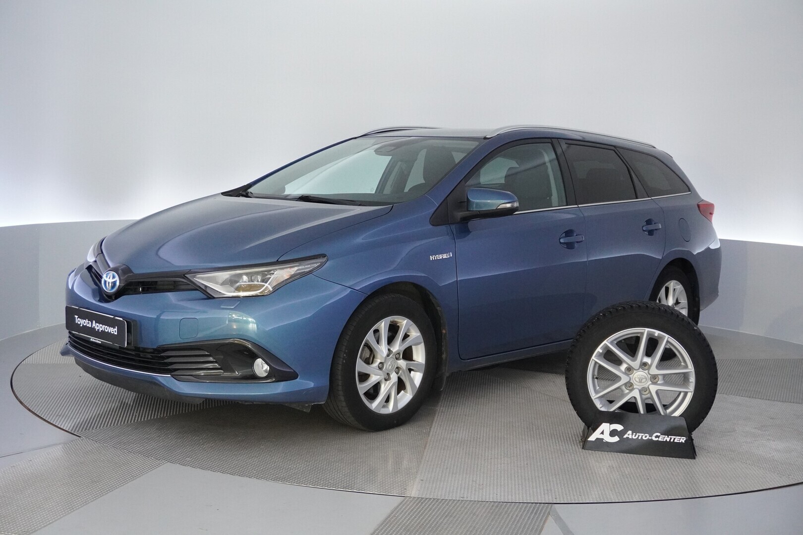 TOYOTA Auris 2018