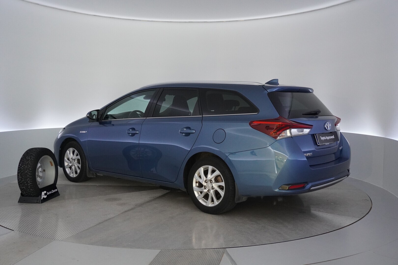 TOYOTA Auris 2018