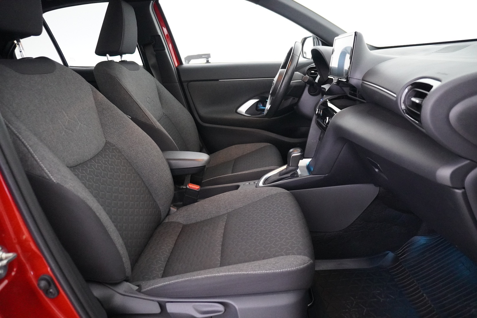 TOYOTA Yaris Cross 2022