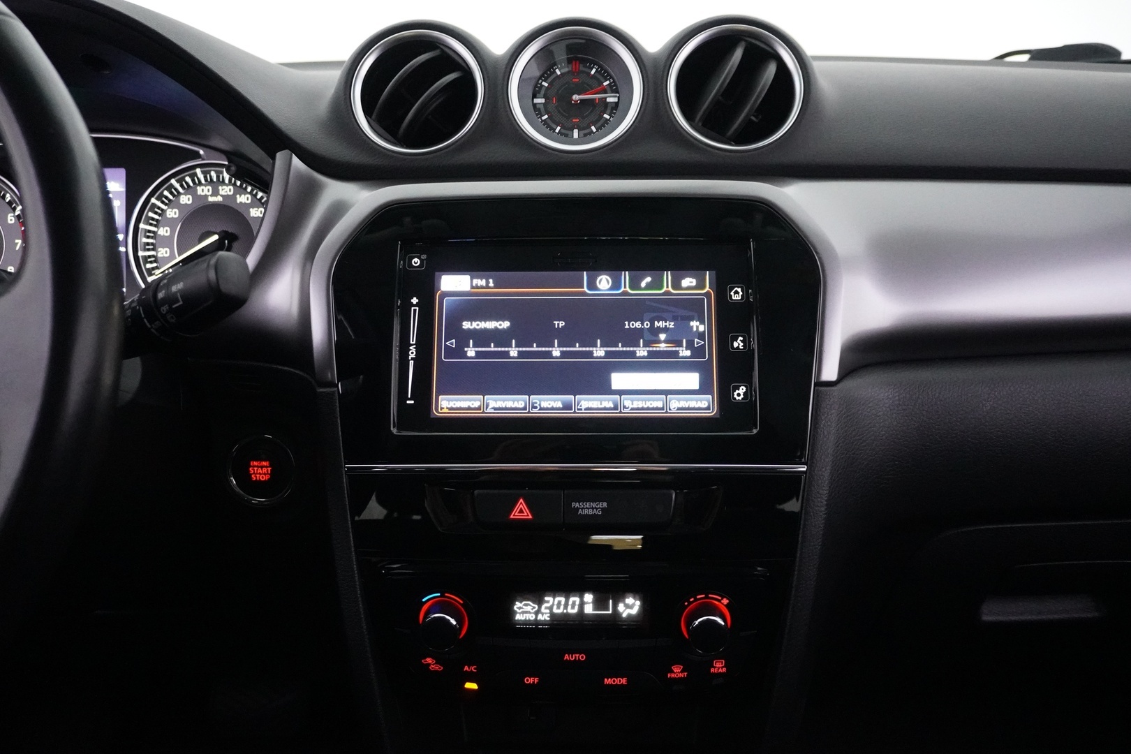 SUZUKI Vitara 2023