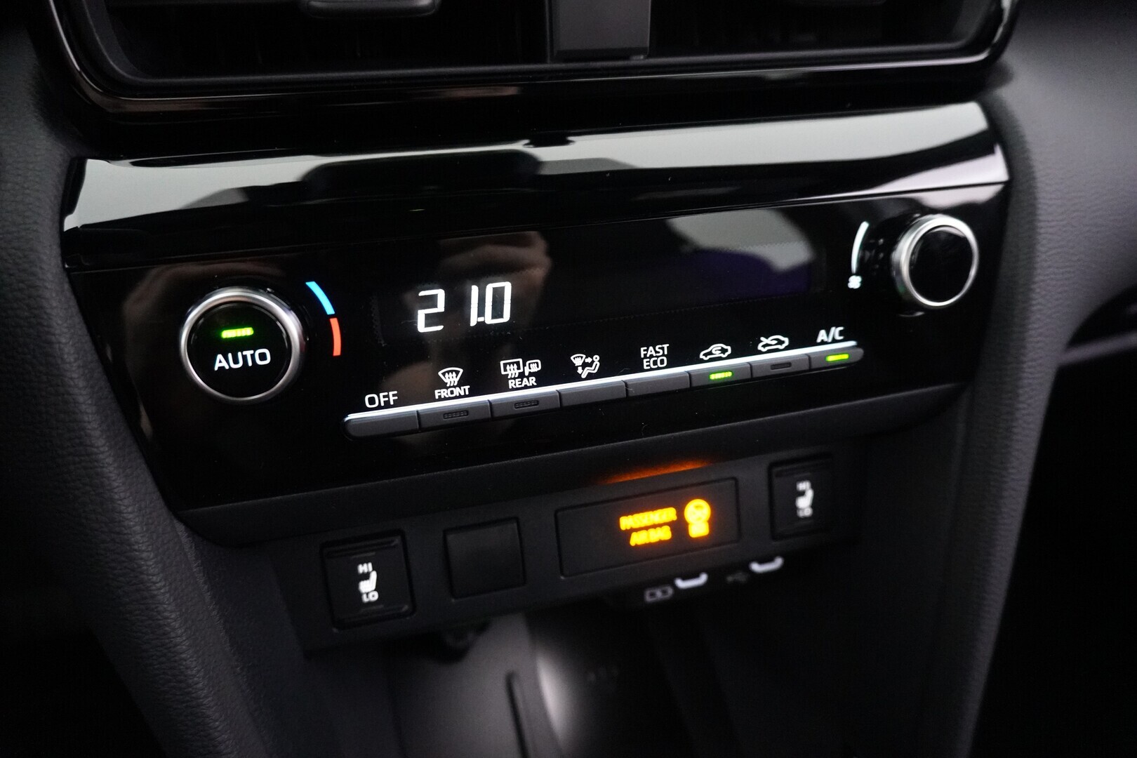 TOYOTA Yaris Cross 2026
