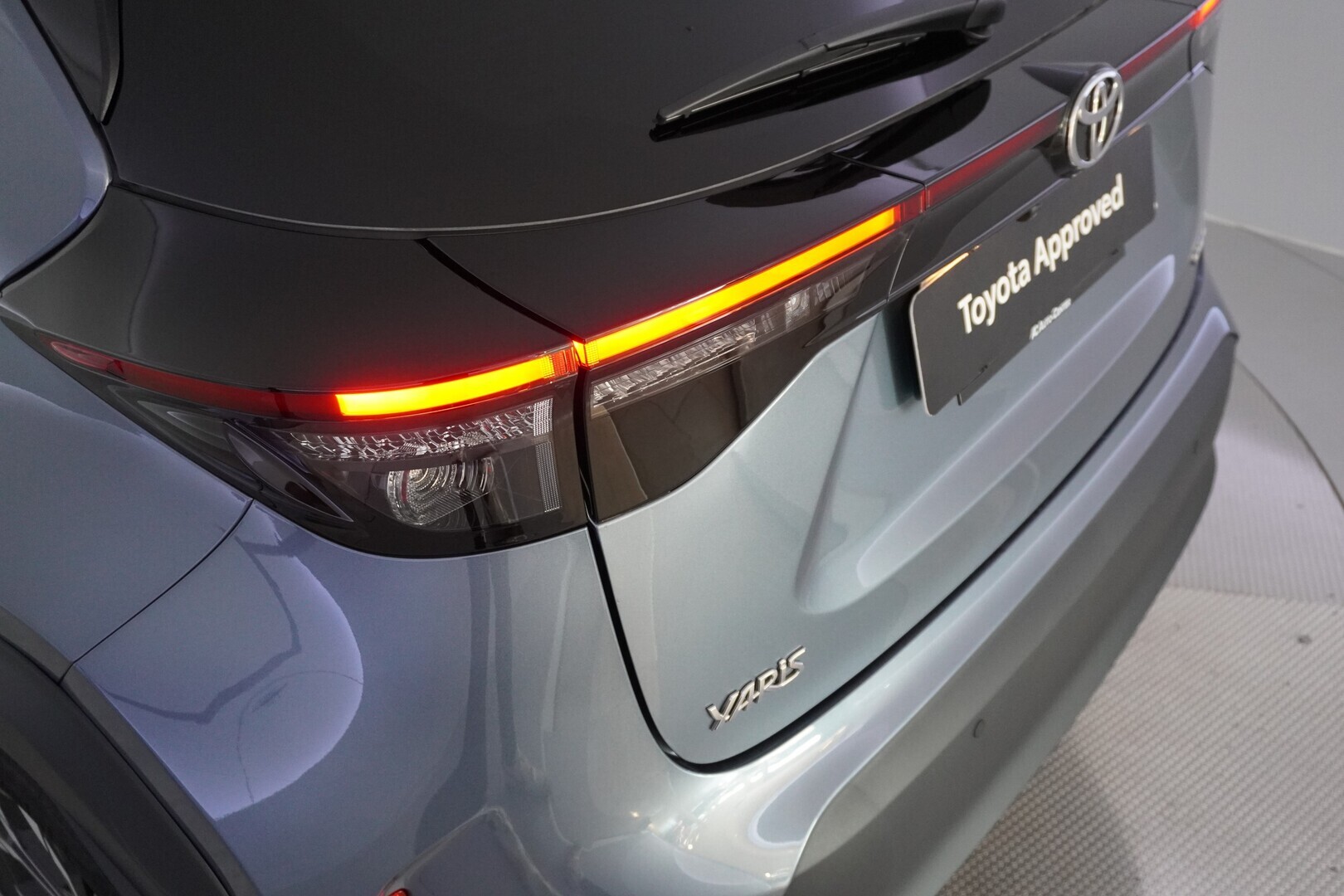 TOYOTA Yaris Cross 2026
