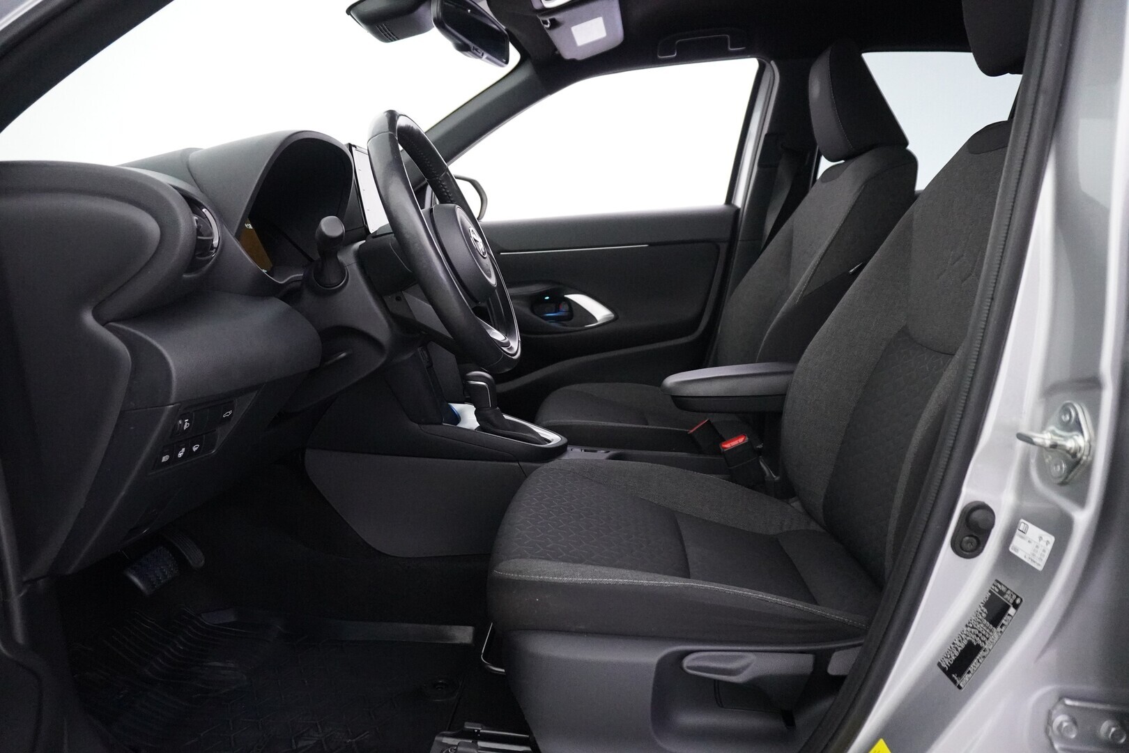 TOYOTA Yaris Cross 2022