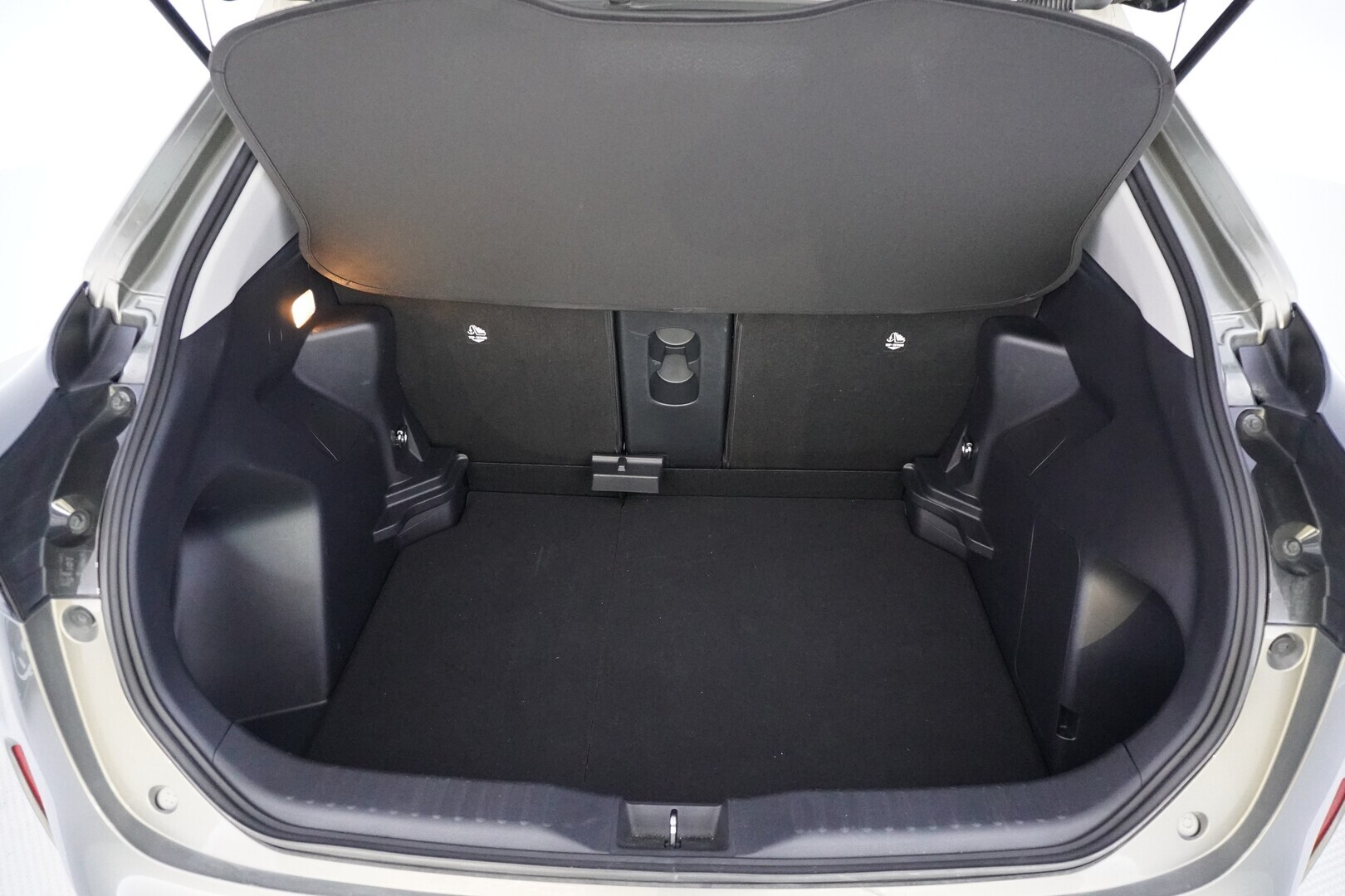 TOYOTA Yaris Cross 2023