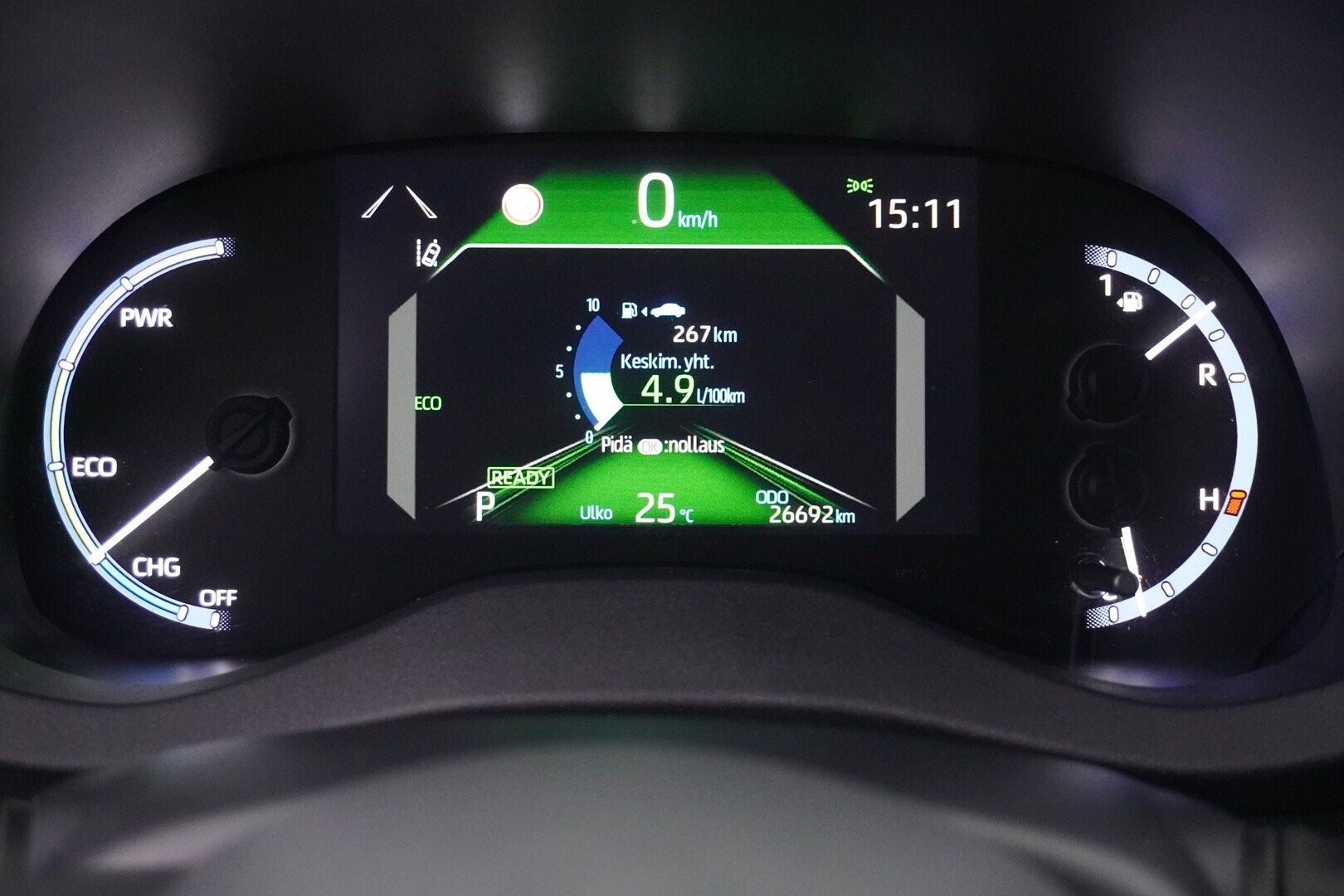 TOYOTA Yaris Cross 2023