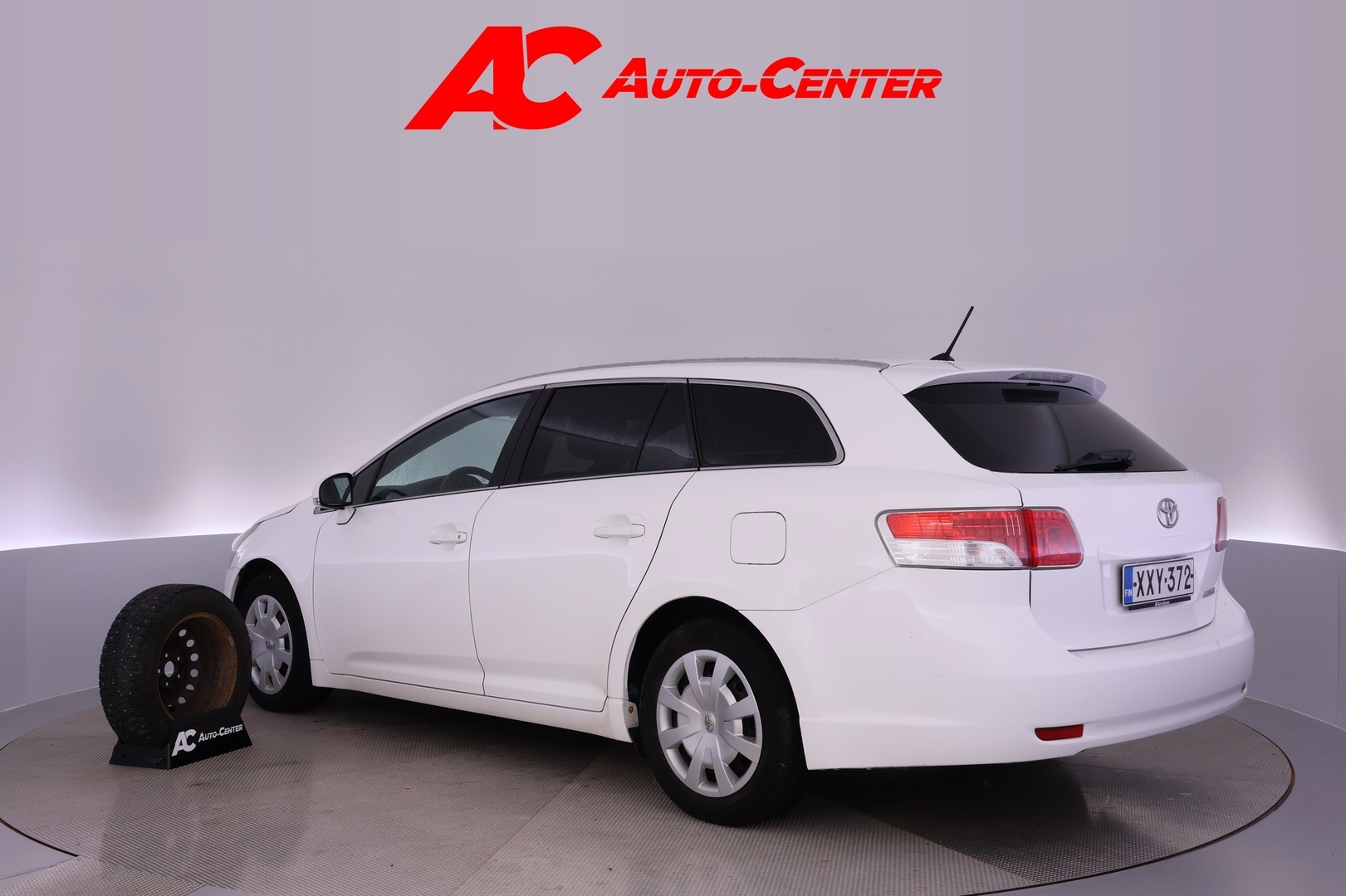 TOYOTA Avensis 2011