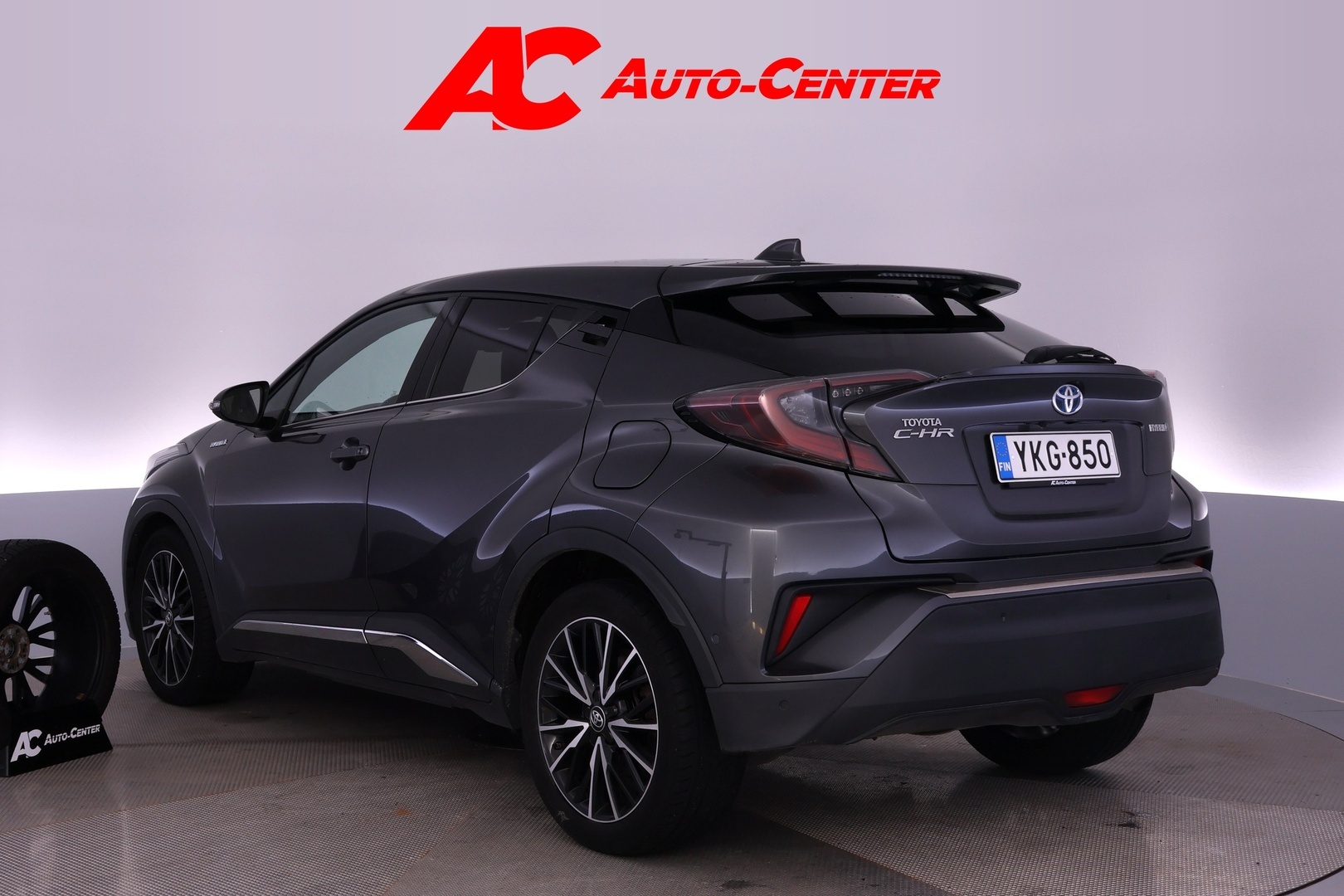 TOYOTA C-HR 2018