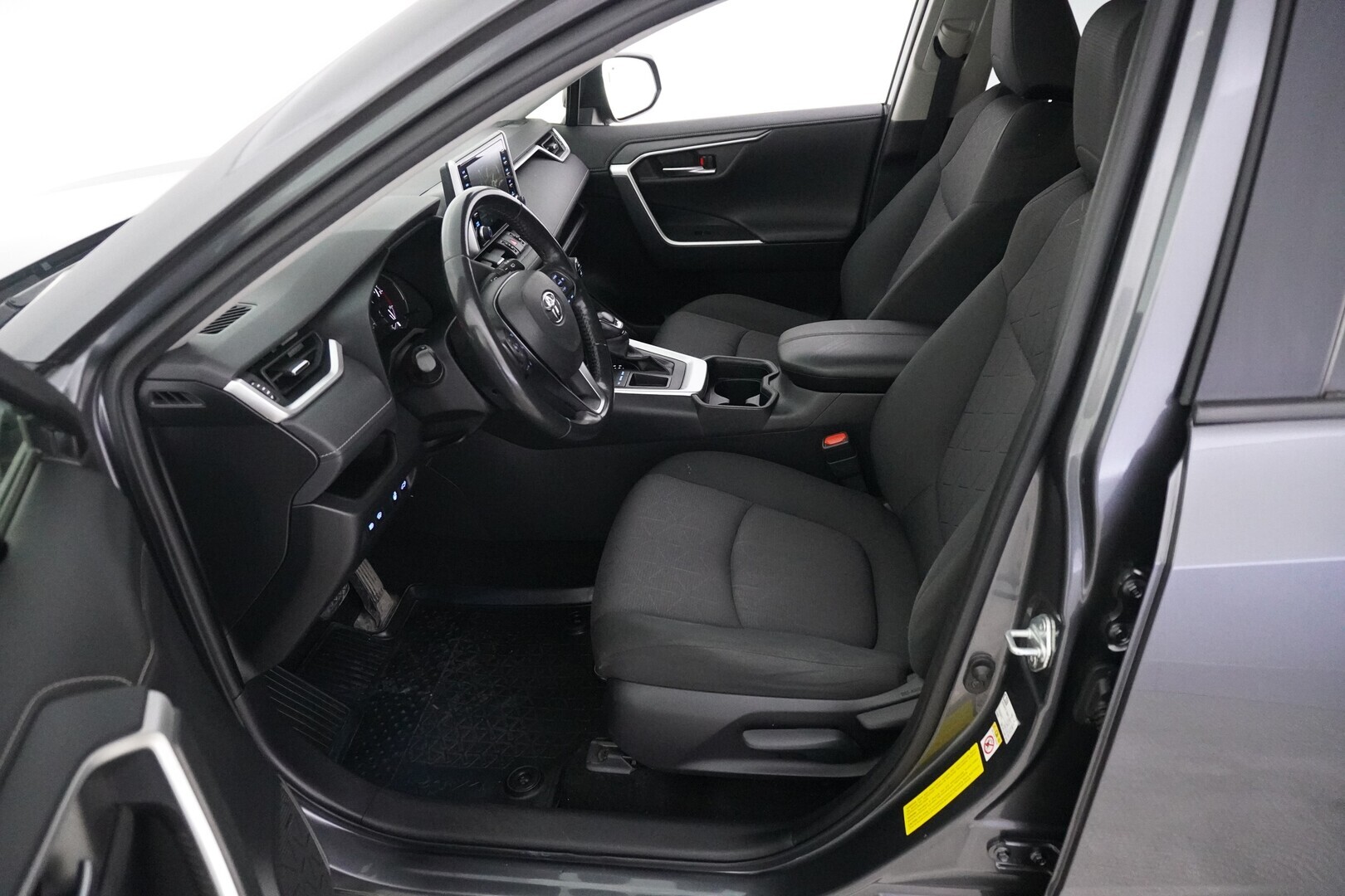 TOYOTA RAV4 2019