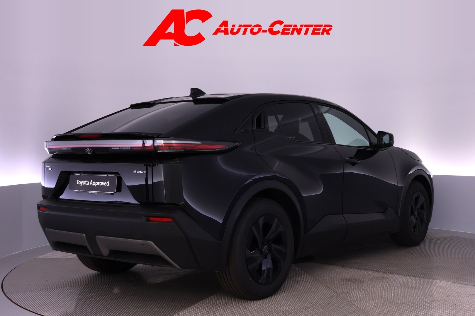 TOYOTA C-HR+ 2026