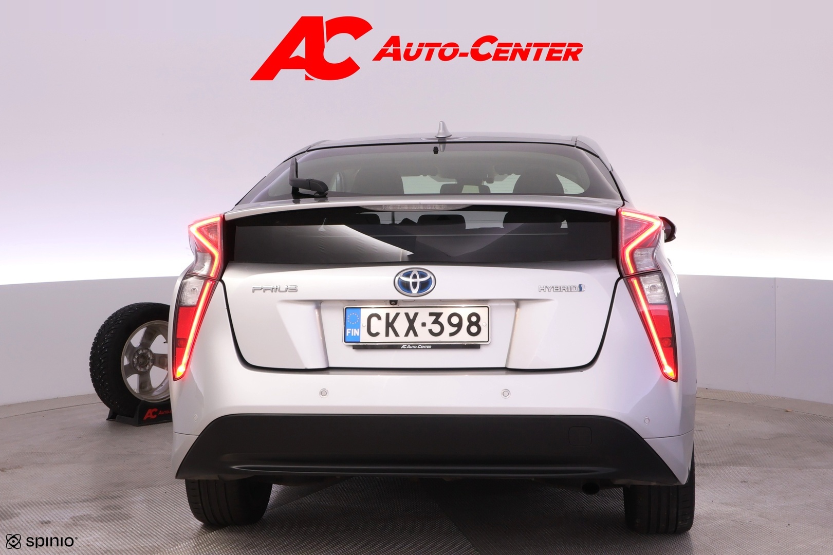 TOYOTA Prius 2017