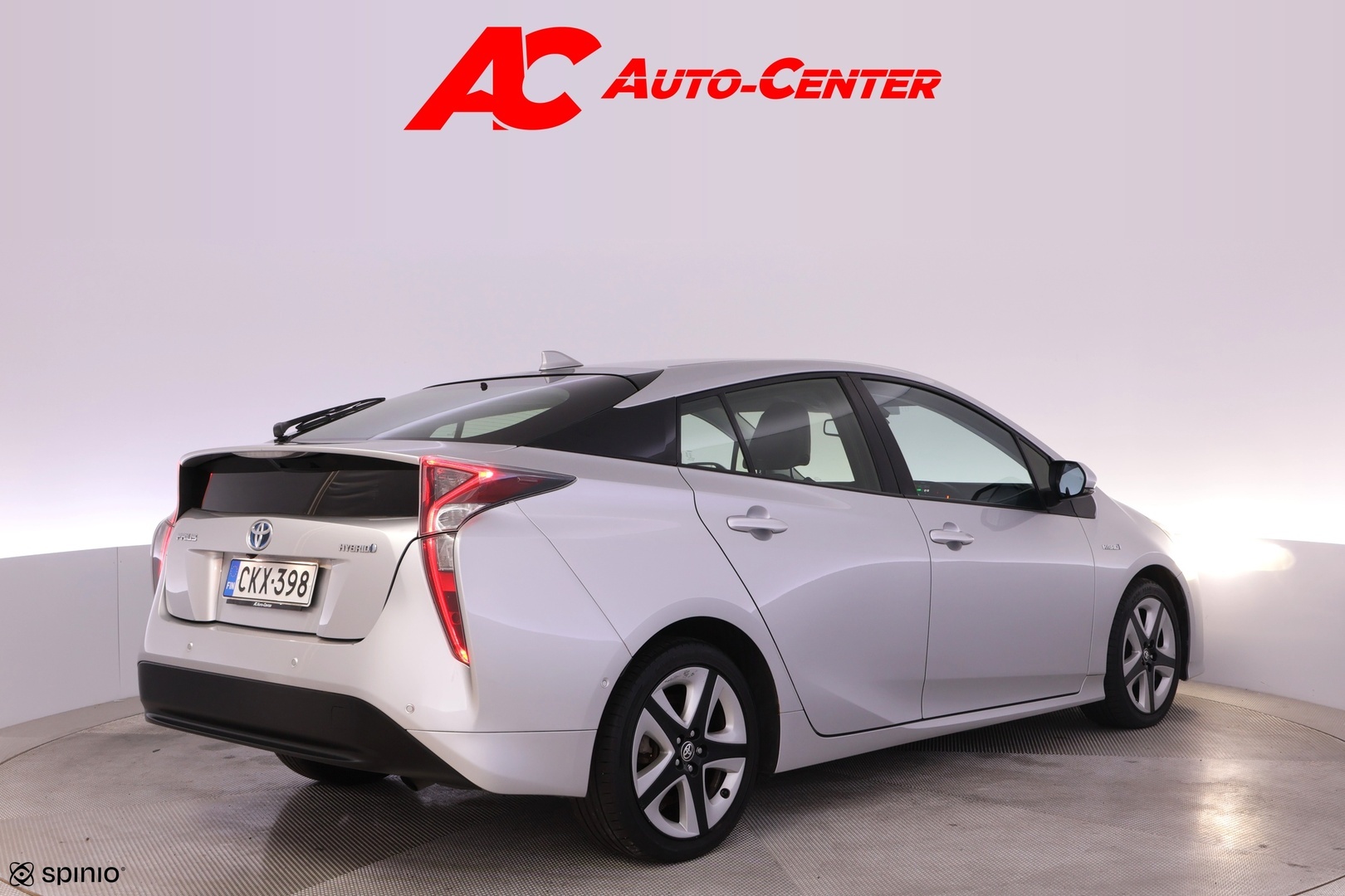 TOYOTA Prius 2017