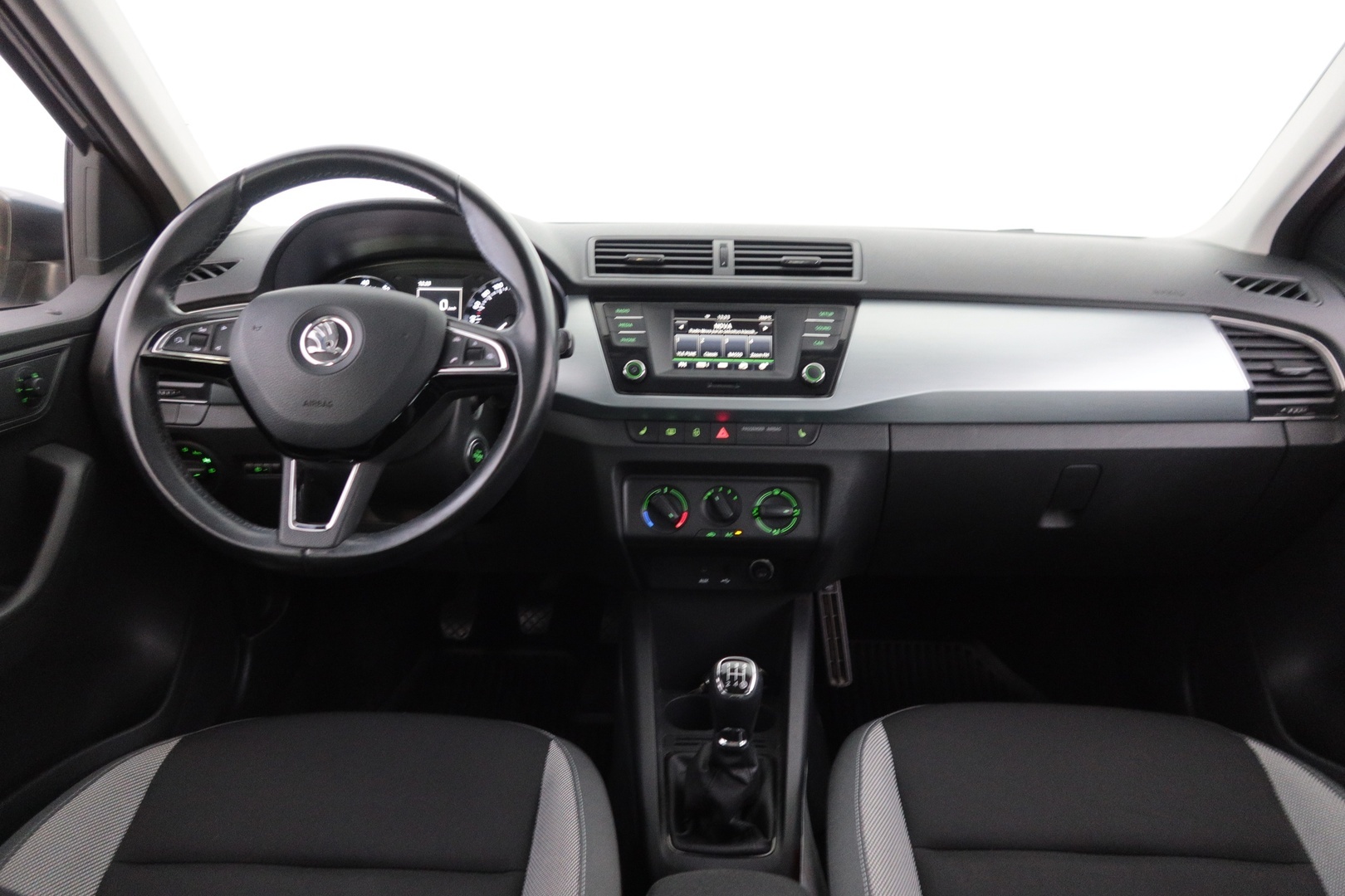 SKODA Fabia 2016