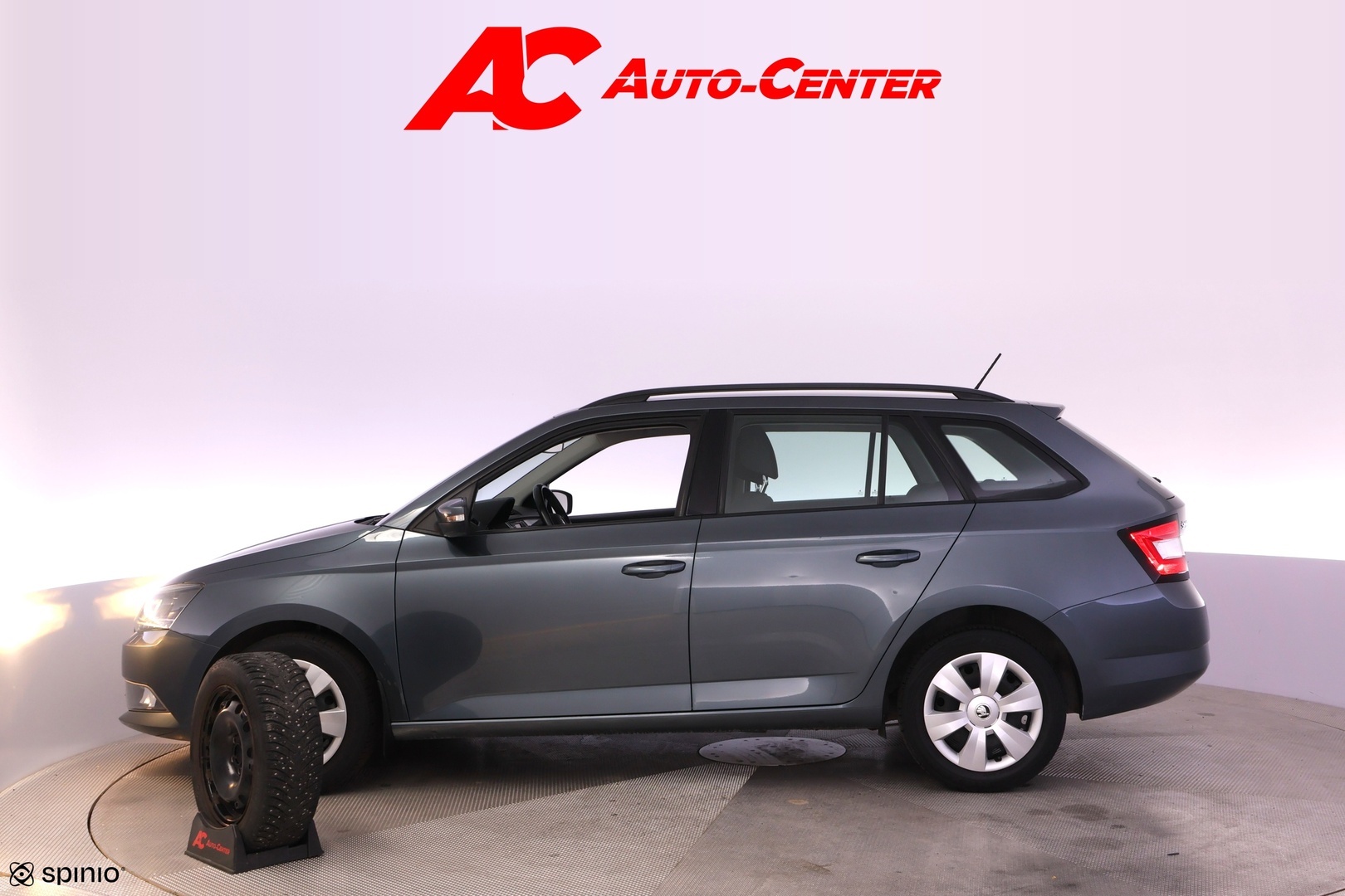 SKODA Fabia 2016