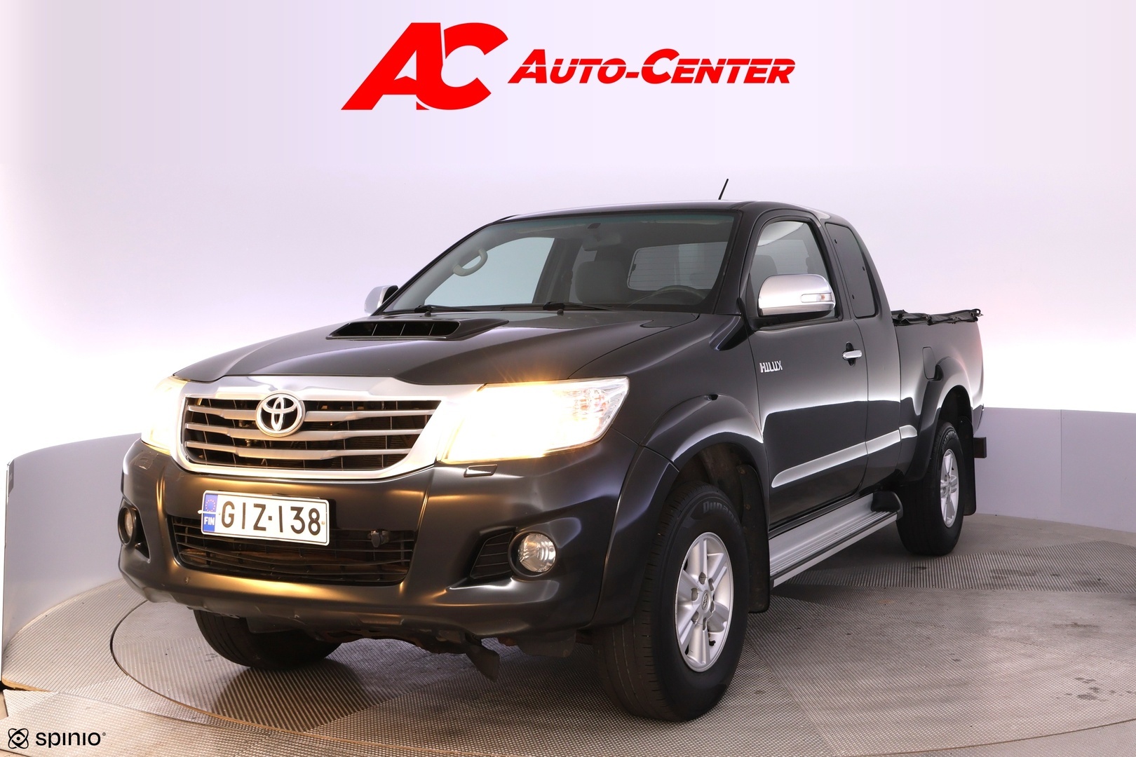 TOYOTA Hilux 2011