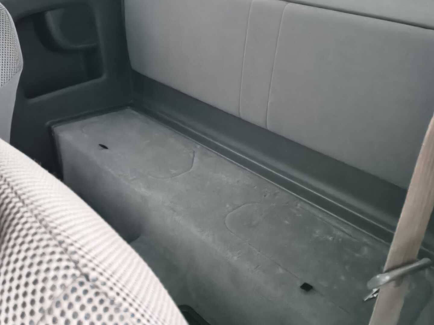 TOYOTA Hilux 2011