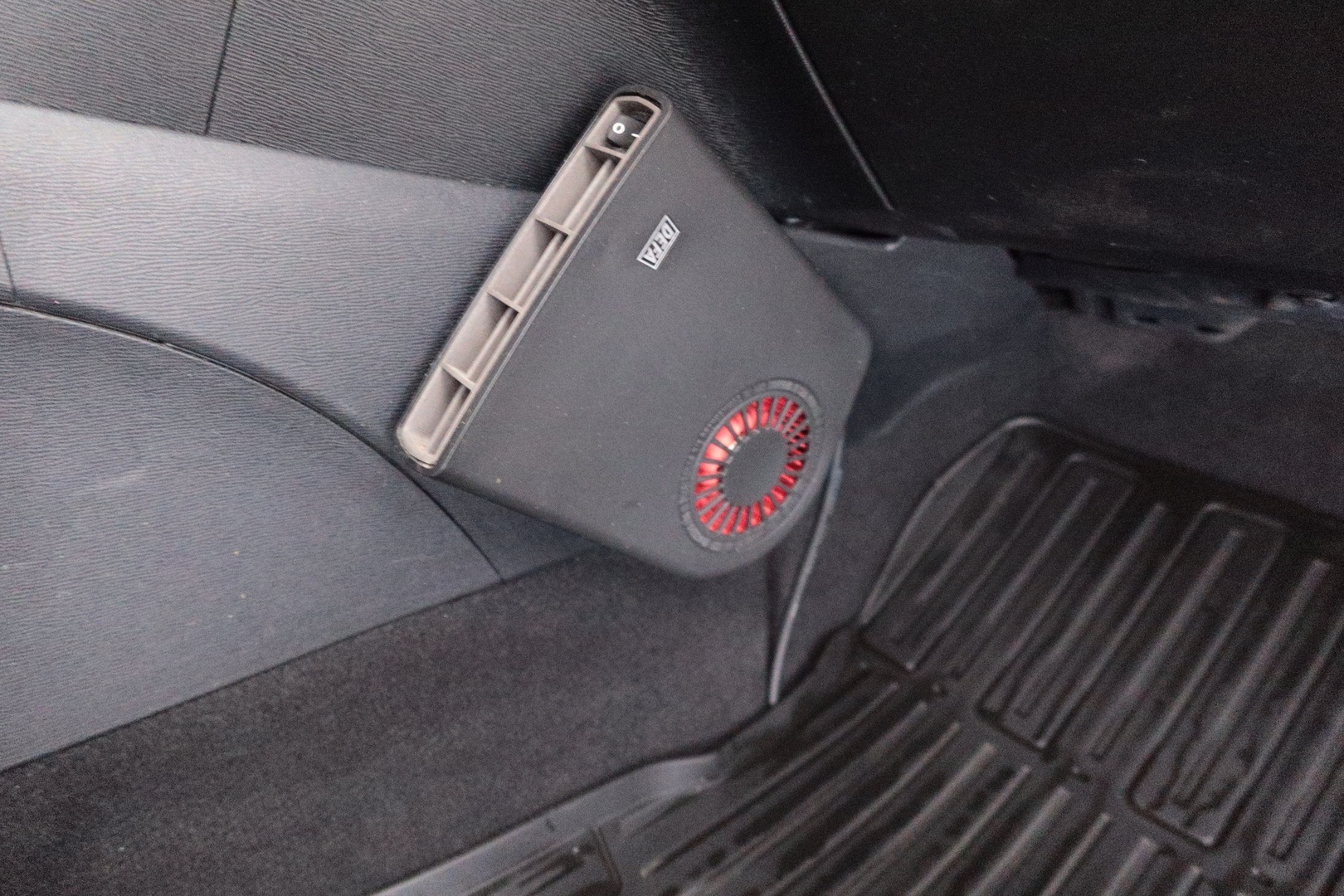 TOYOTA Avensis 2011