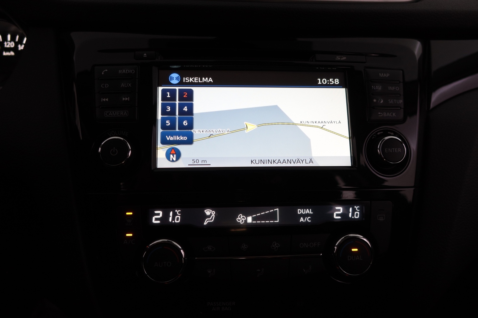 NISSAN Qashqai 2016