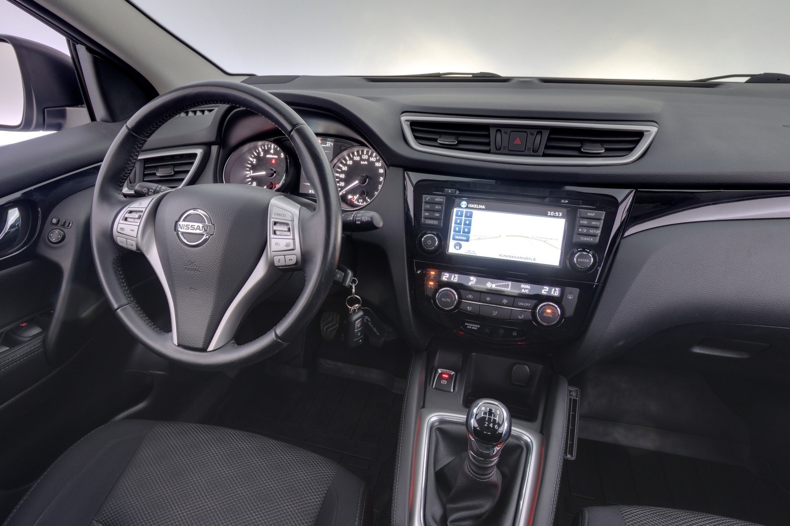 NISSAN Qashqai 2016