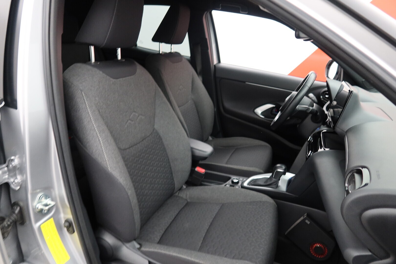 TOYOTA Yaris Cross 2023