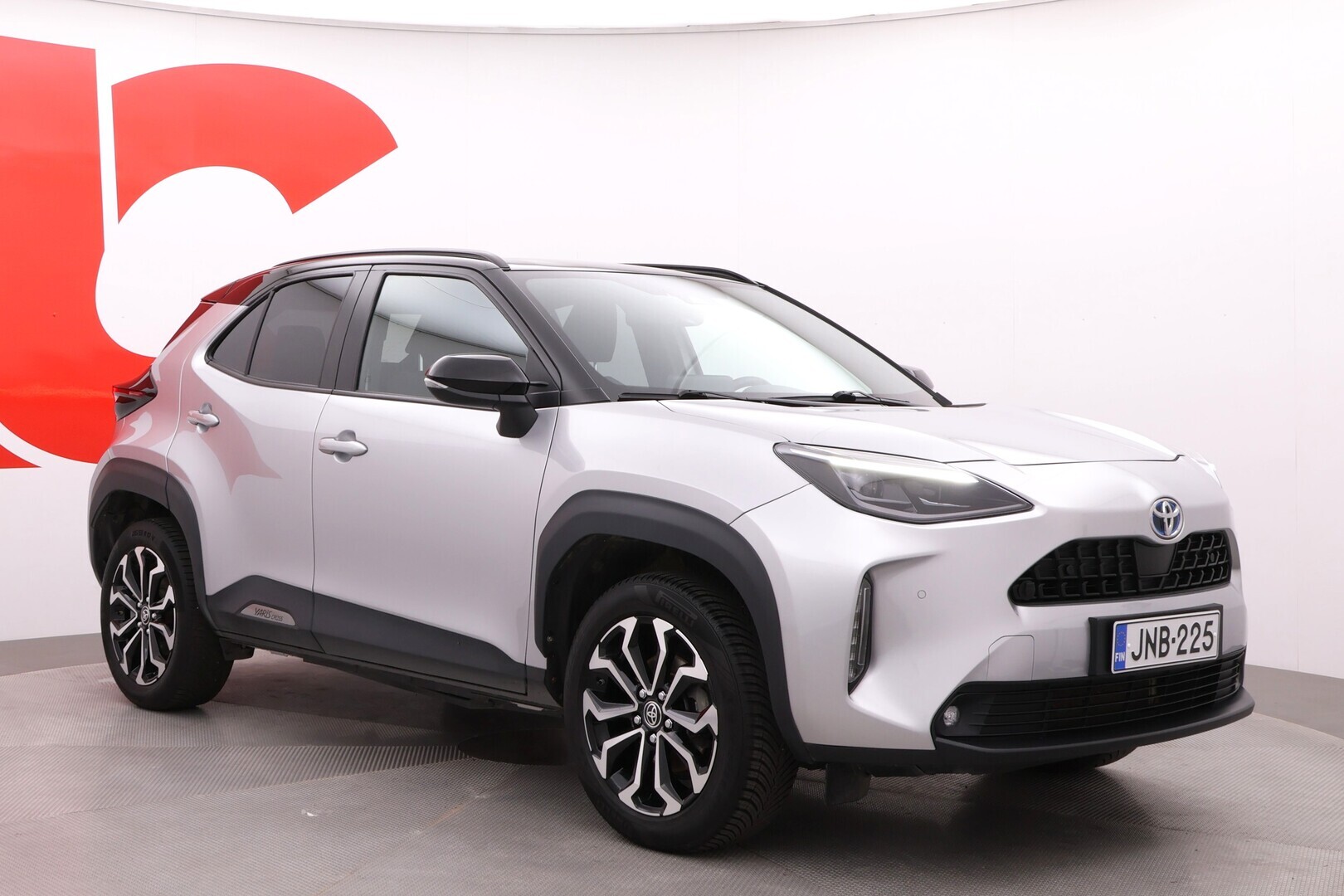 TOYOTA Yaris Cross 2023