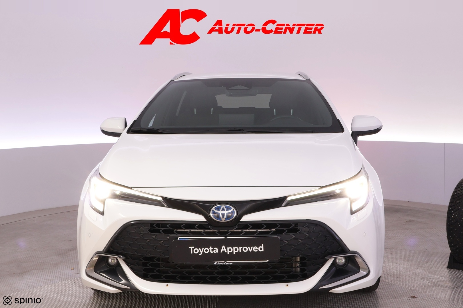 TOYOTA Corolla 2025