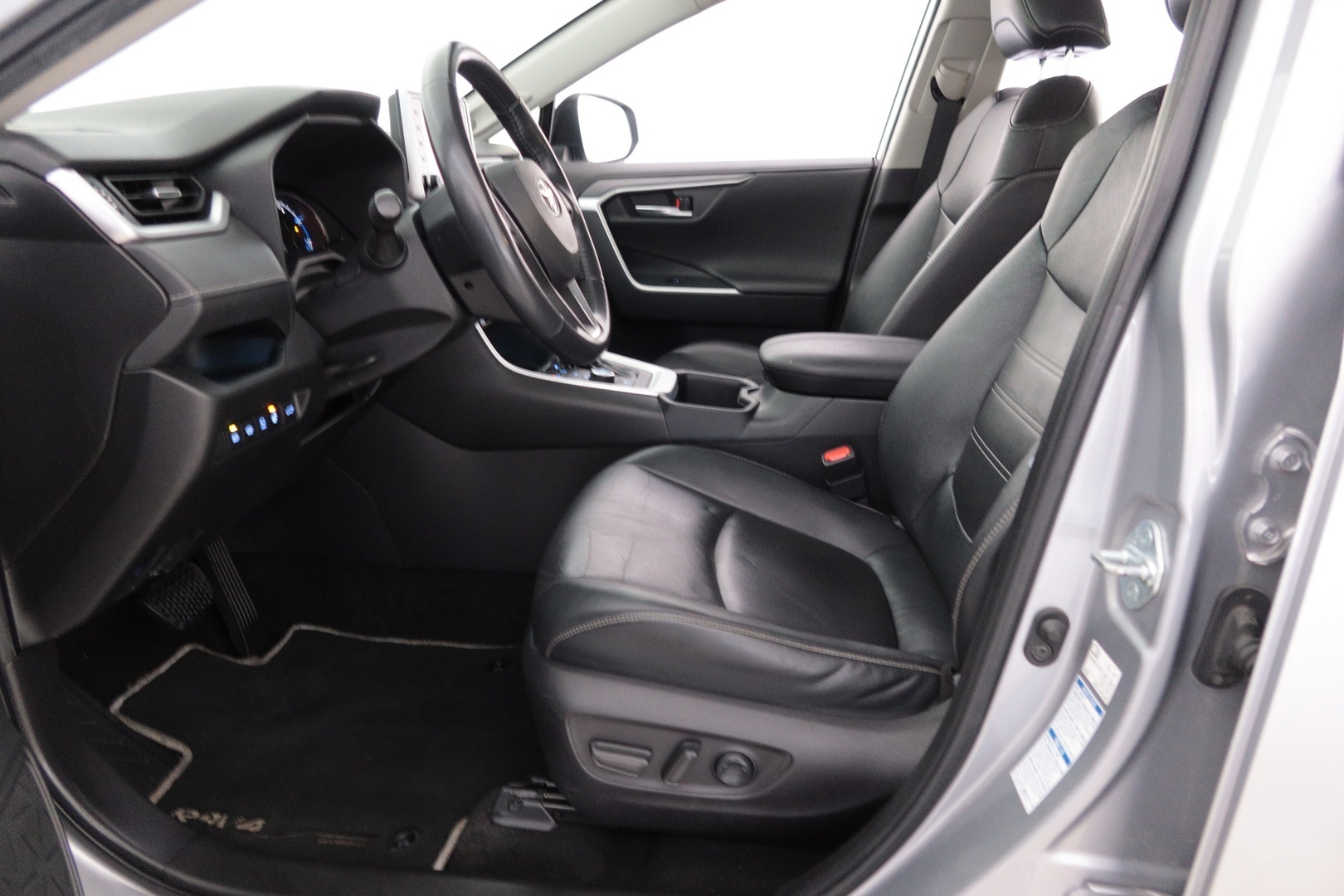 TOYOTA RAV4 2022
