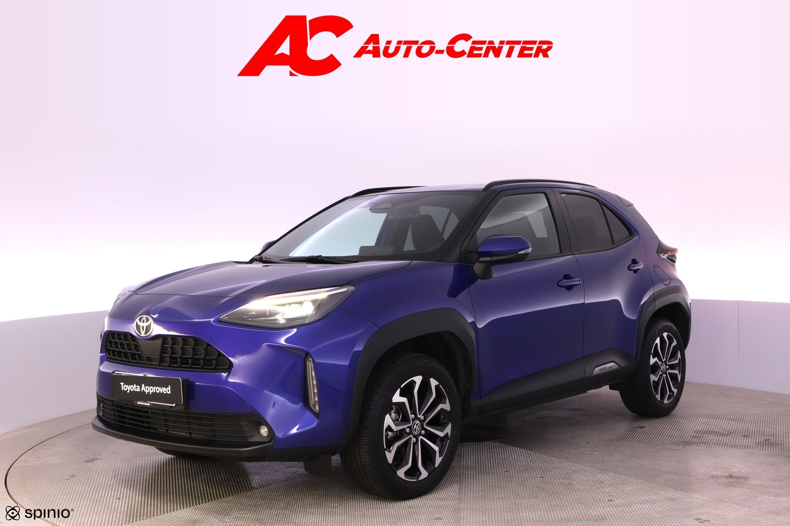 TOYOTA Yaris Cross 2025
