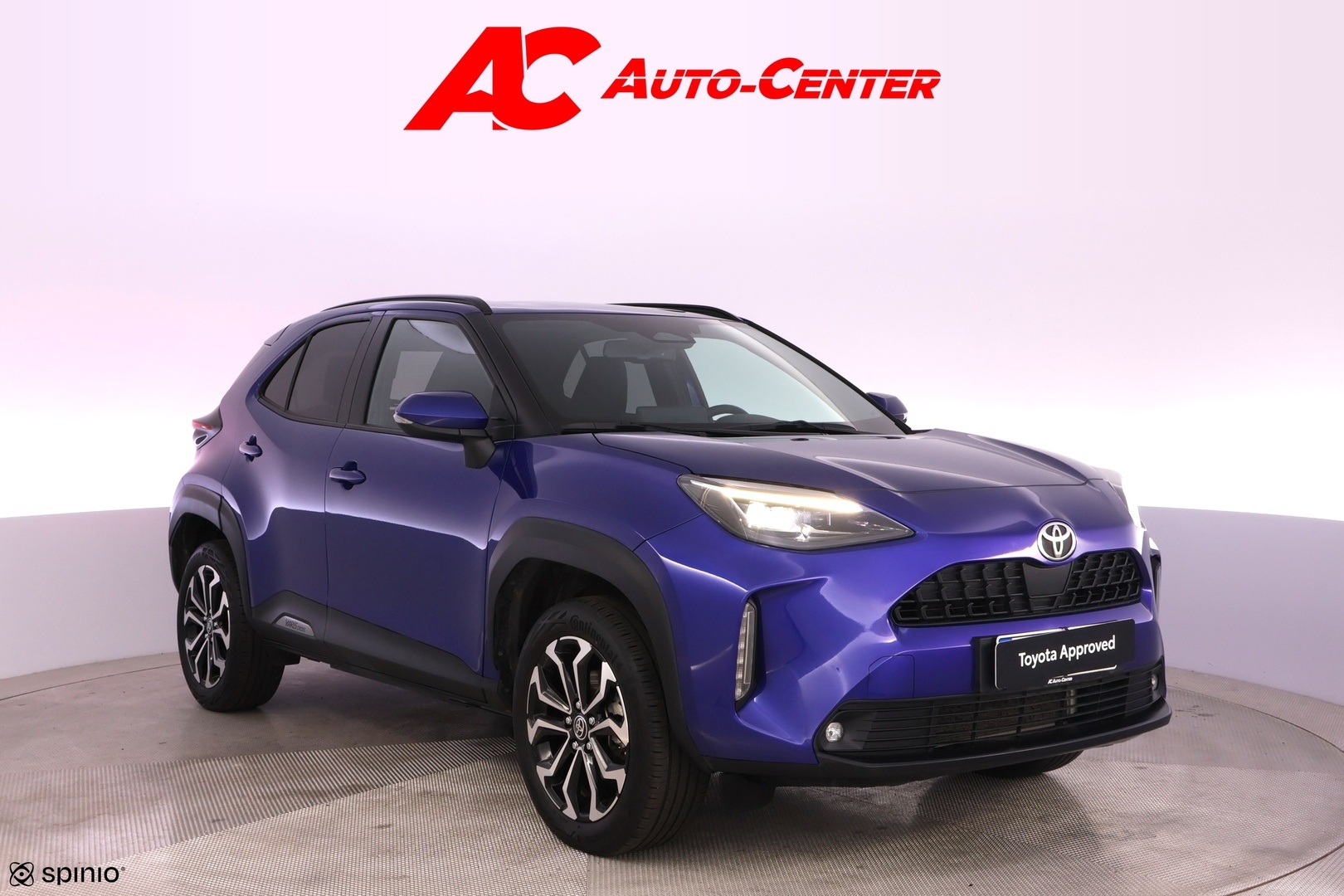 TOYOTA Yaris Cross 2025
