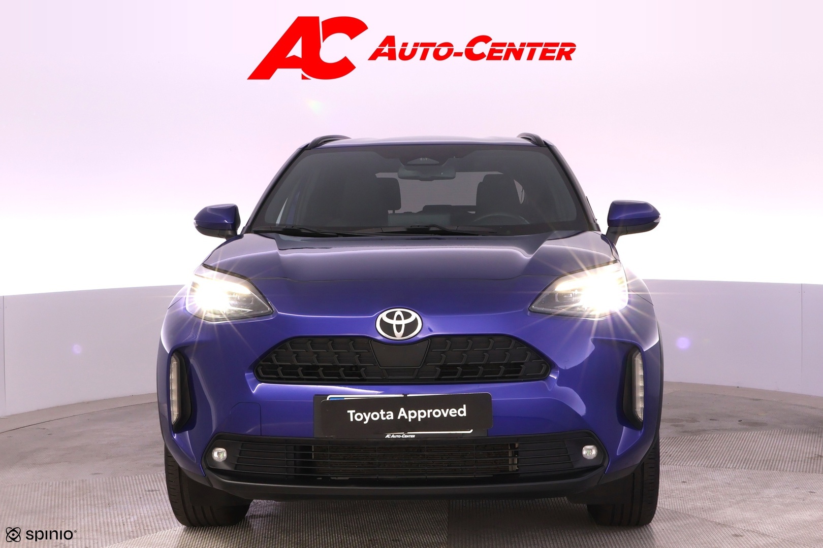 TOYOTA Yaris Cross 2025