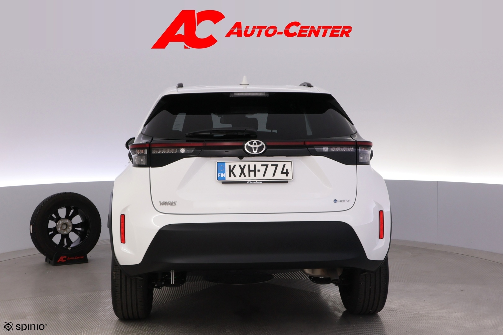 TOYOTA Yaris Cross 2025