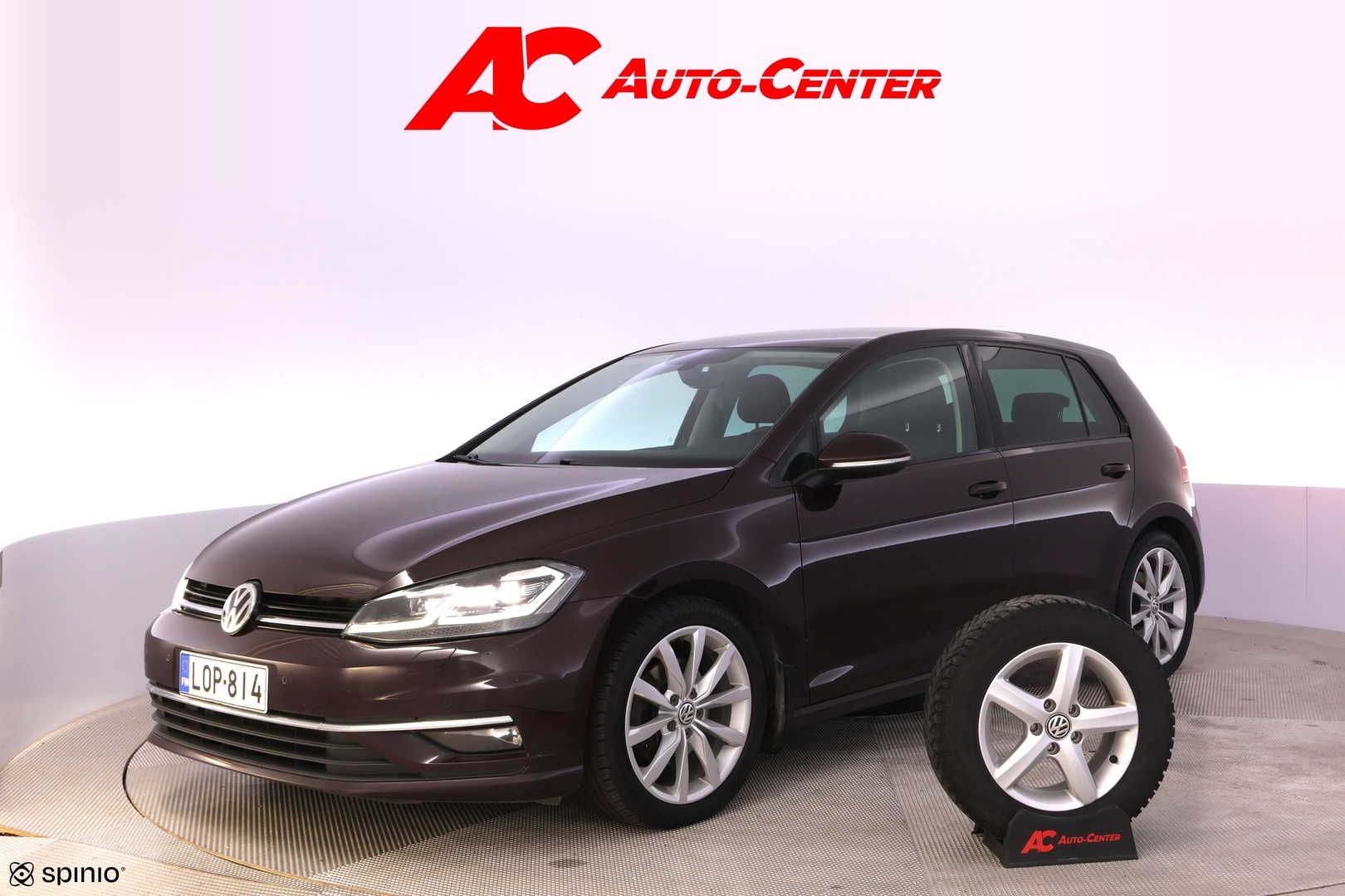 VOLKSWAGEN Golf 2018