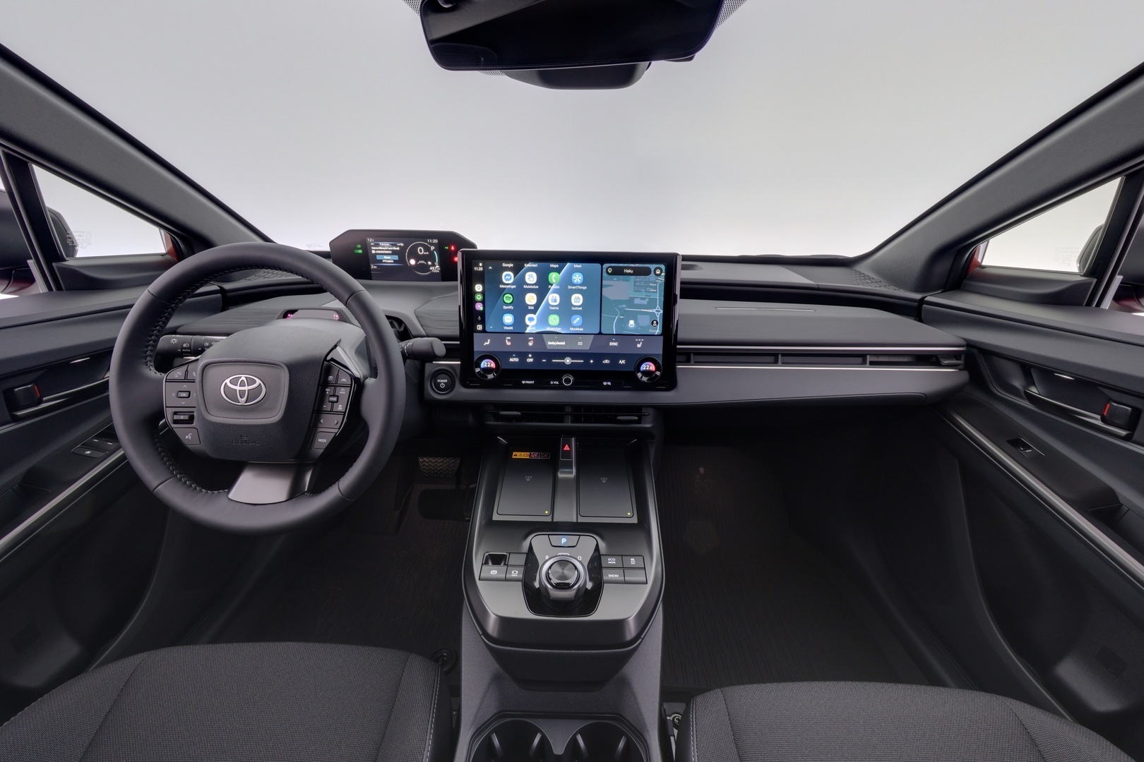 TOYOTA C-HR+ 2026