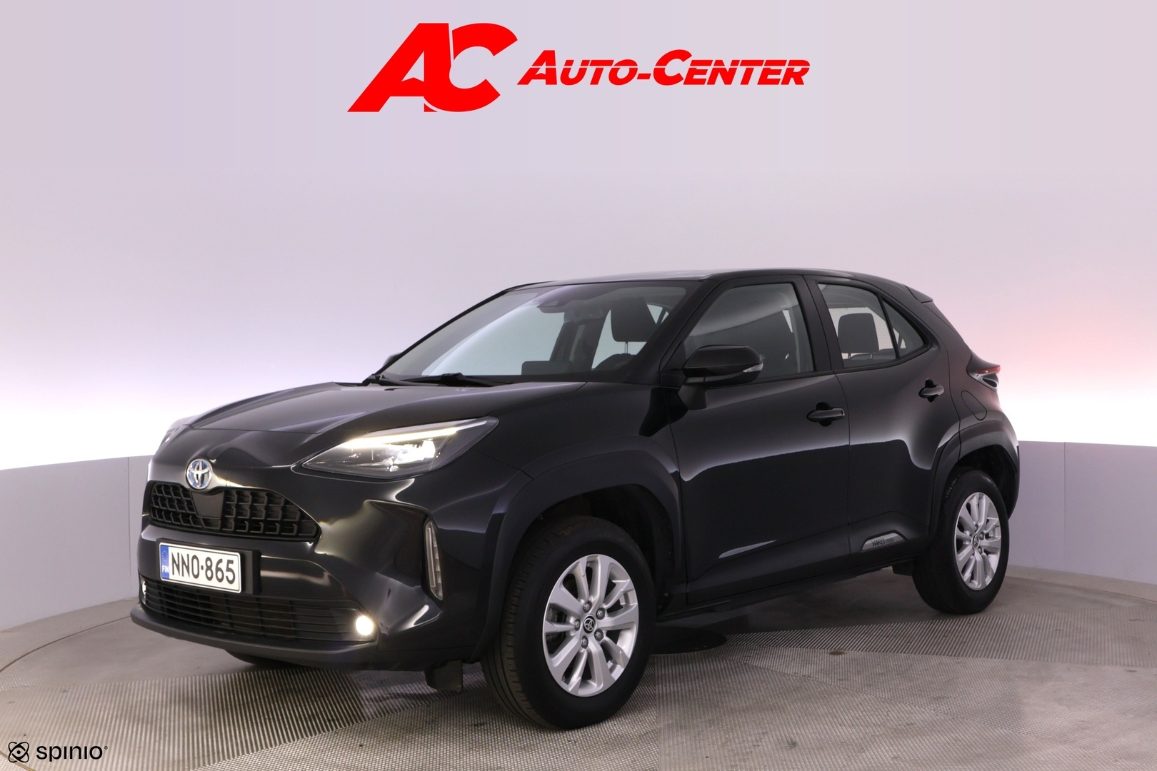 TOYOTA Yaris Cross 2024