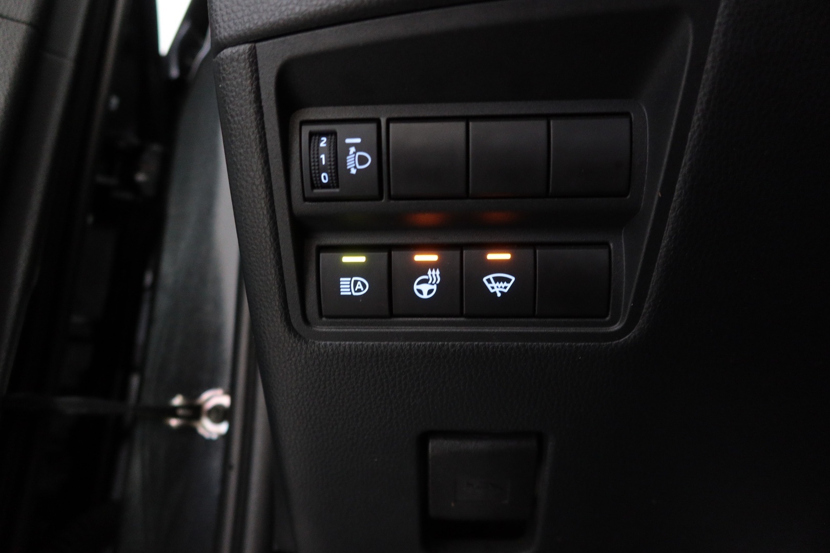 TOYOTA Yaris Cross 2024