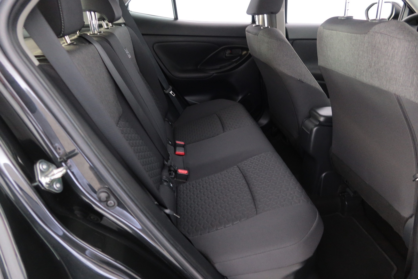 TOYOTA Yaris Cross 2024
