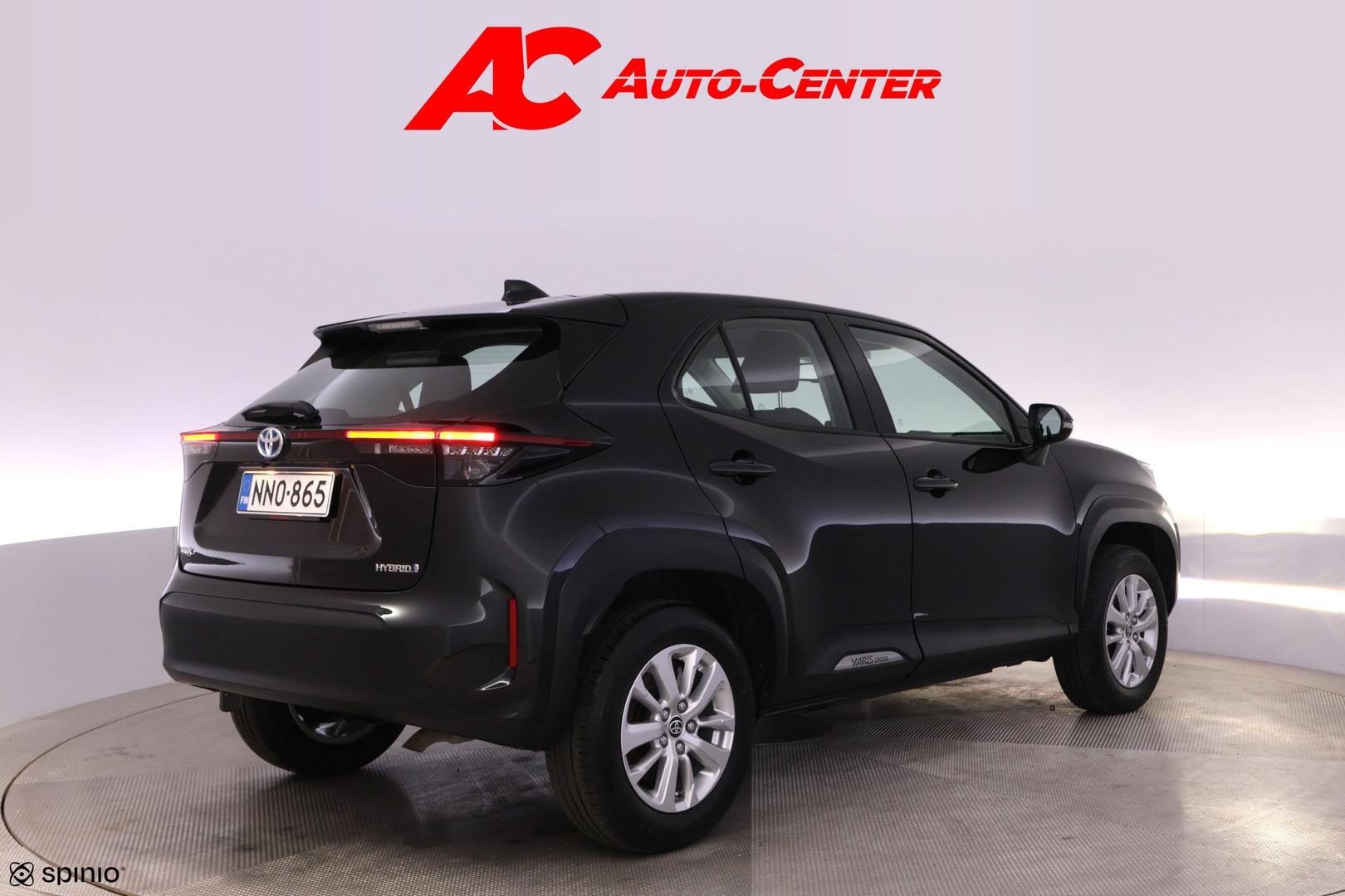 TOYOTA Yaris Cross 2024