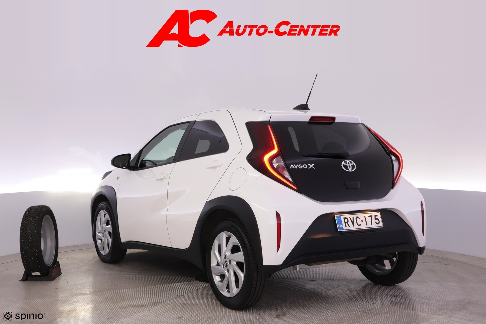 TOYOTA Aygo X 2023