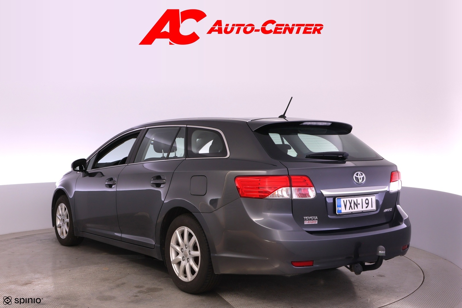 TOYOTA Avensis 2014