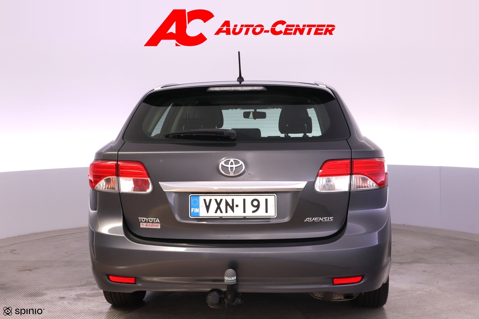 TOYOTA Avensis 2014