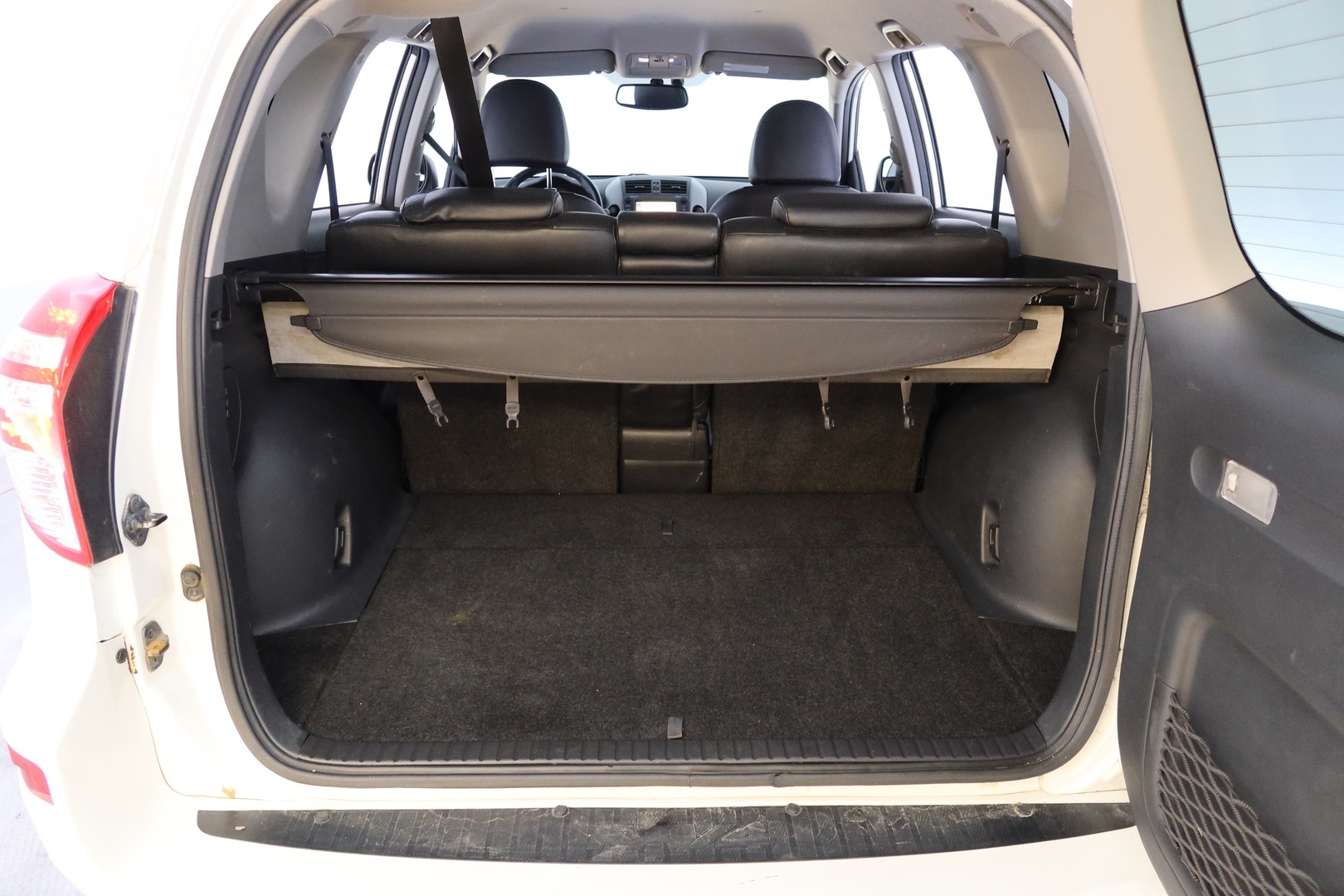 TOYOTA RAV4 2011