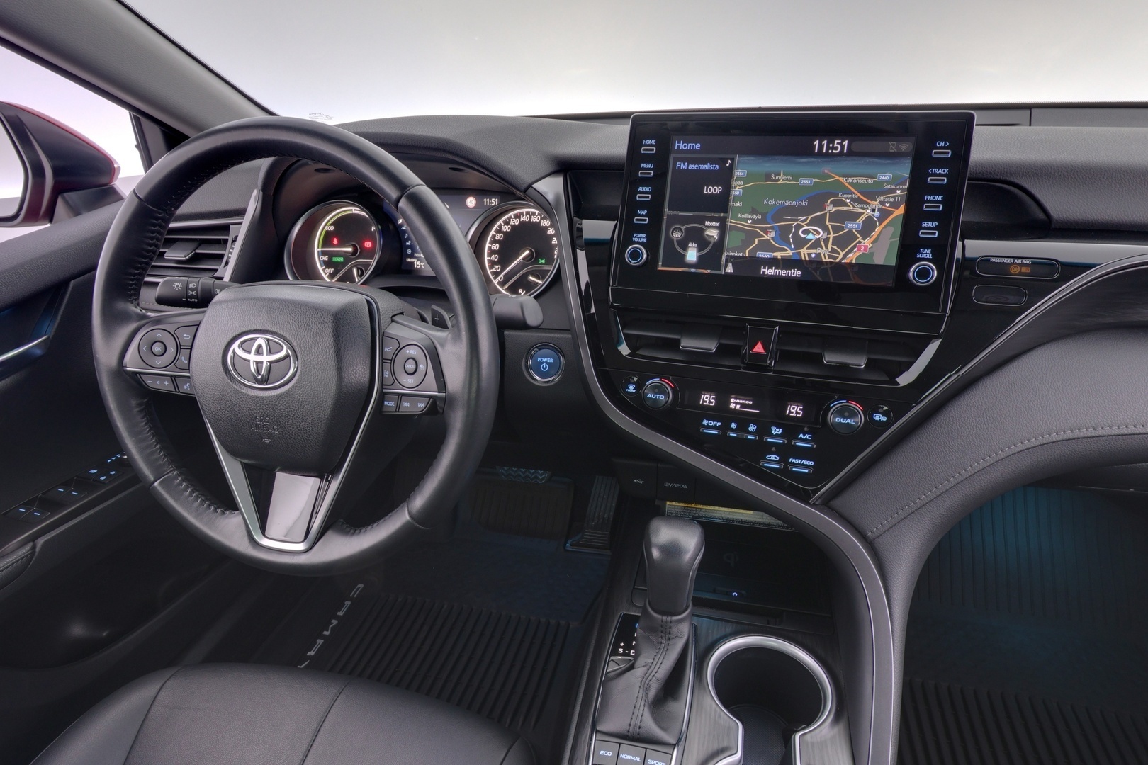 TOYOTA Camry 2023