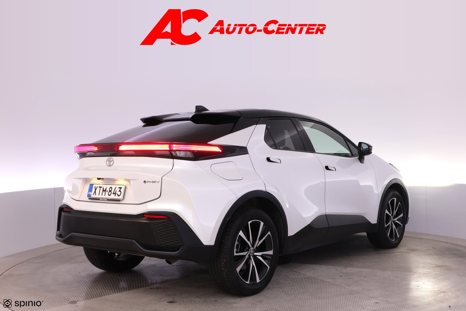 TOYOTA C-HR 2025