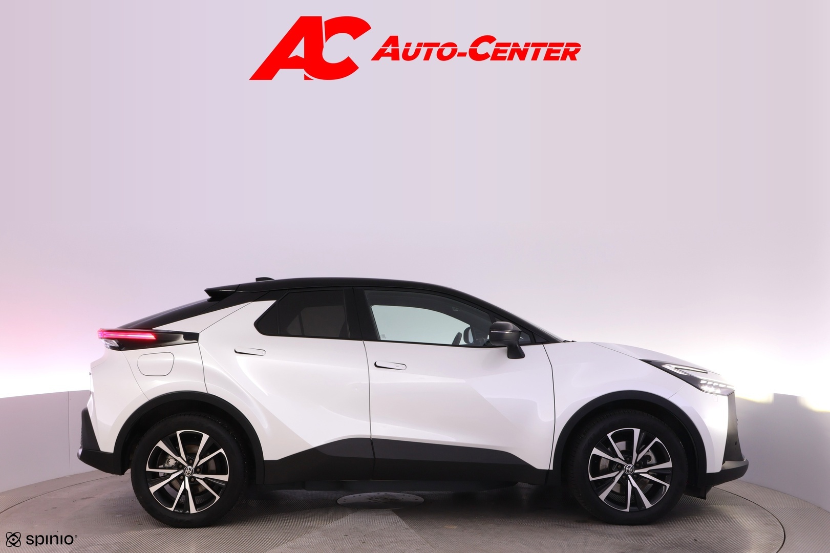 TOYOTA C-HR 2025
