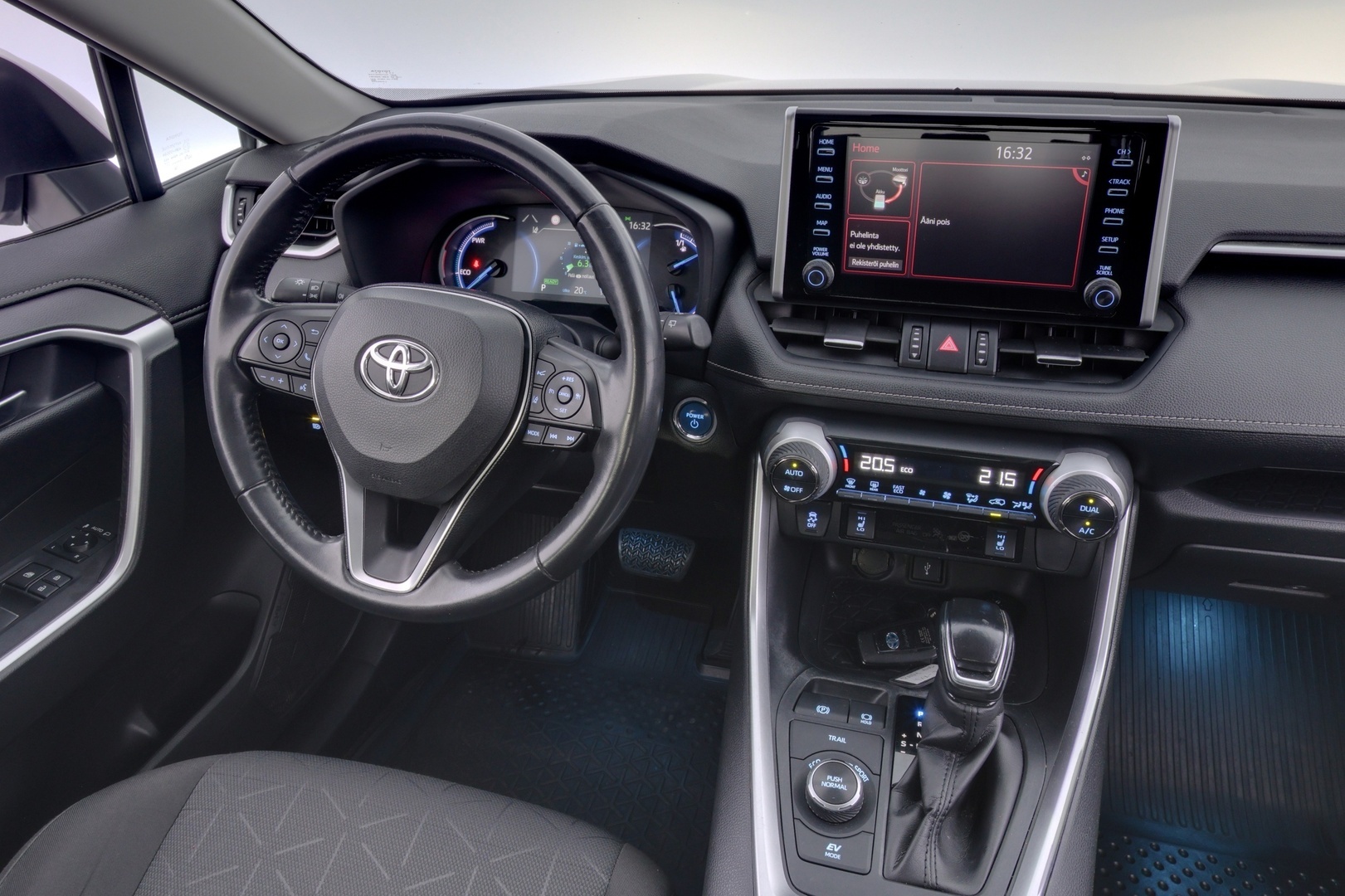 TOYOTA RAV4 2021