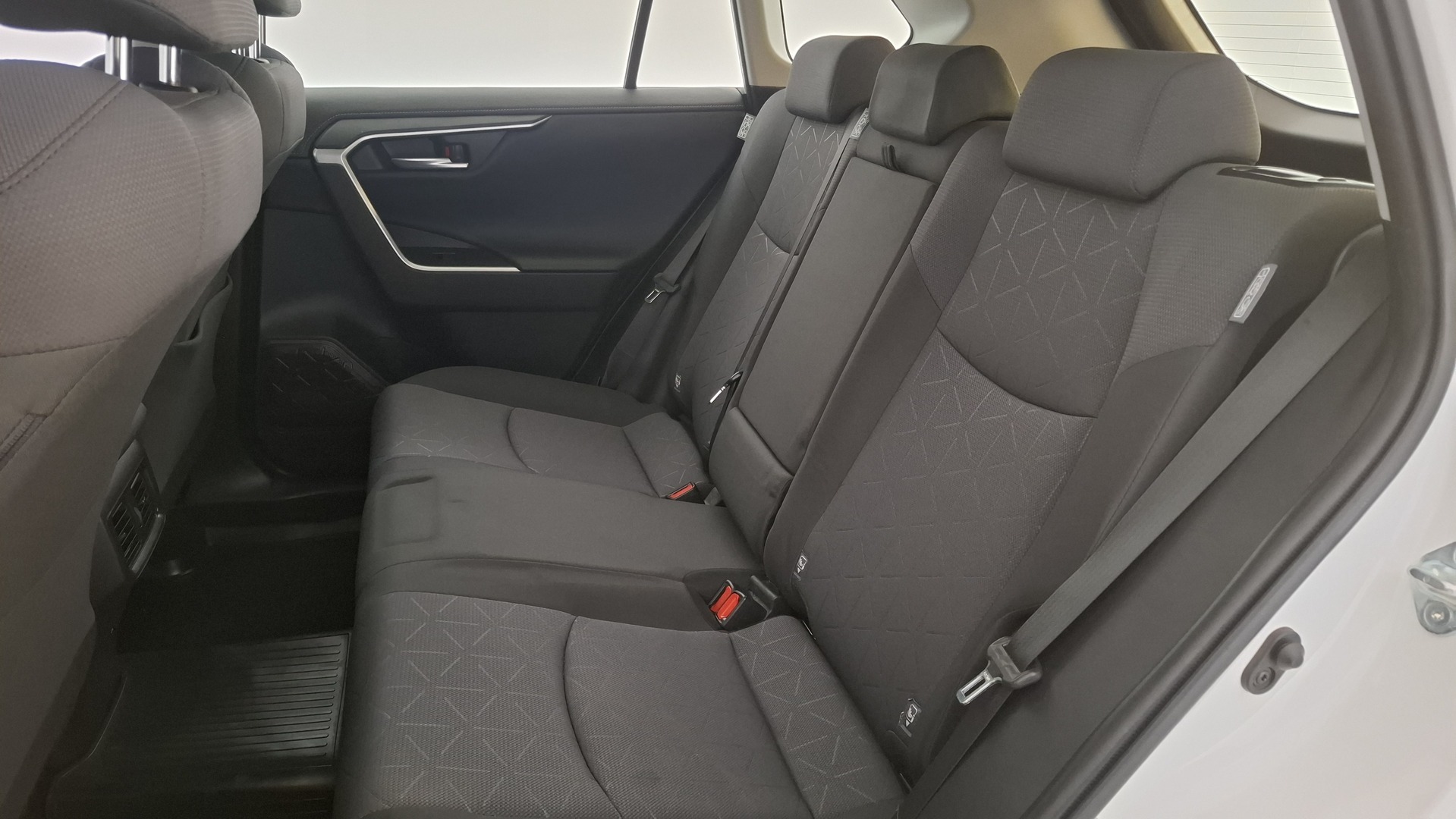 TOYOTA RAV4 2021