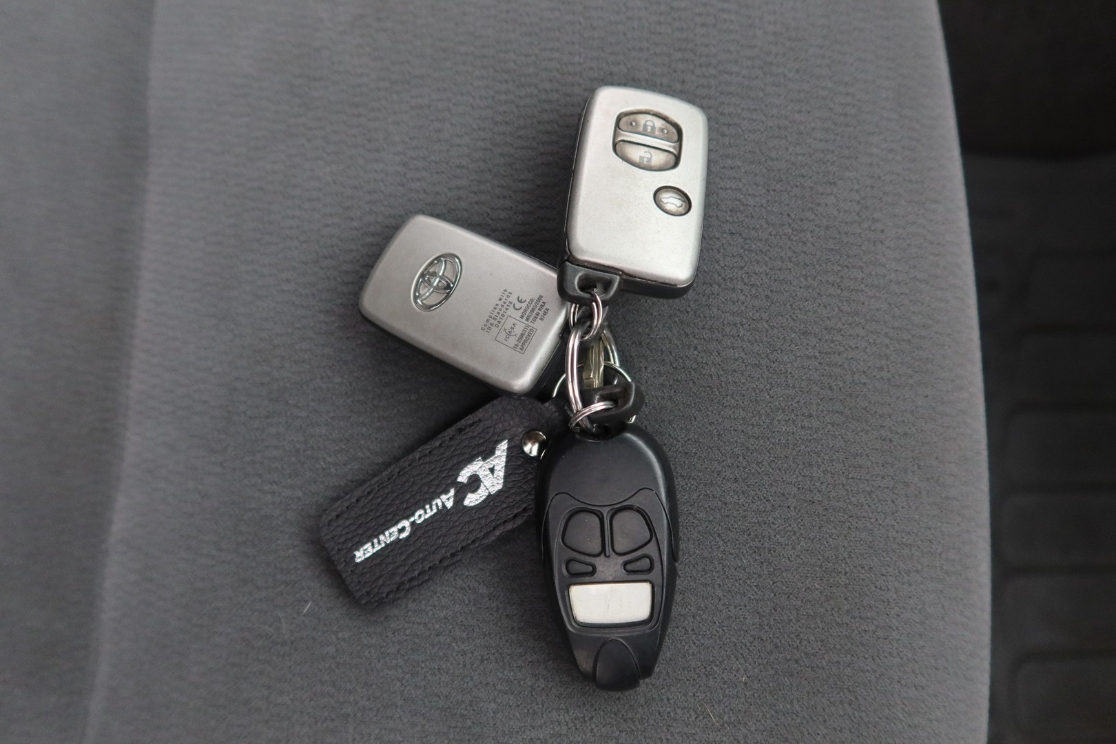 TOYOTA Land Cruiser 2010