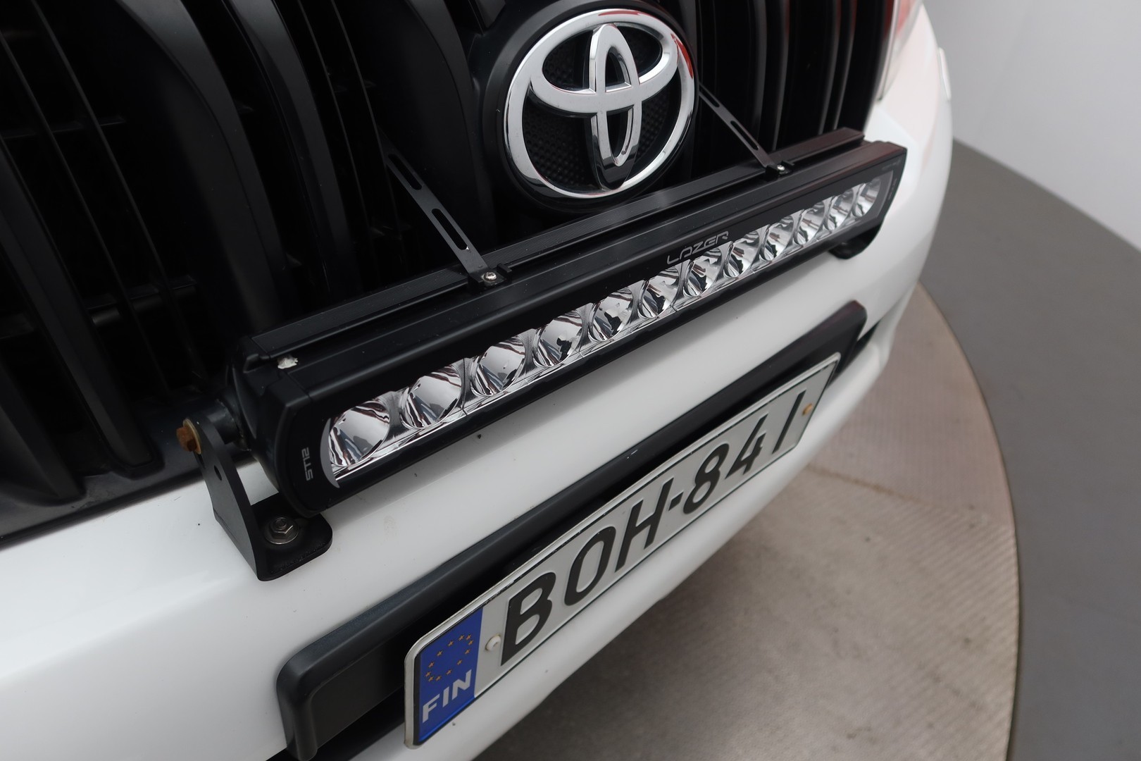 TOYOTA Land Cruiser 2010