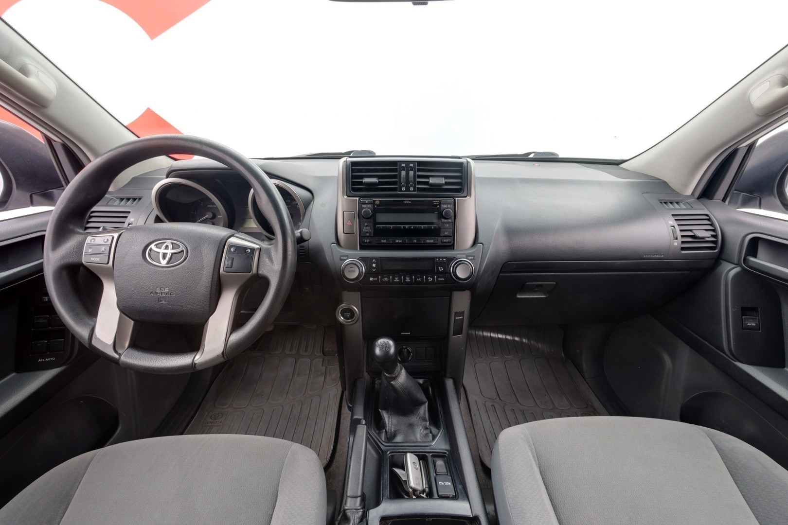 TOYOTA Land Cruiser 2010