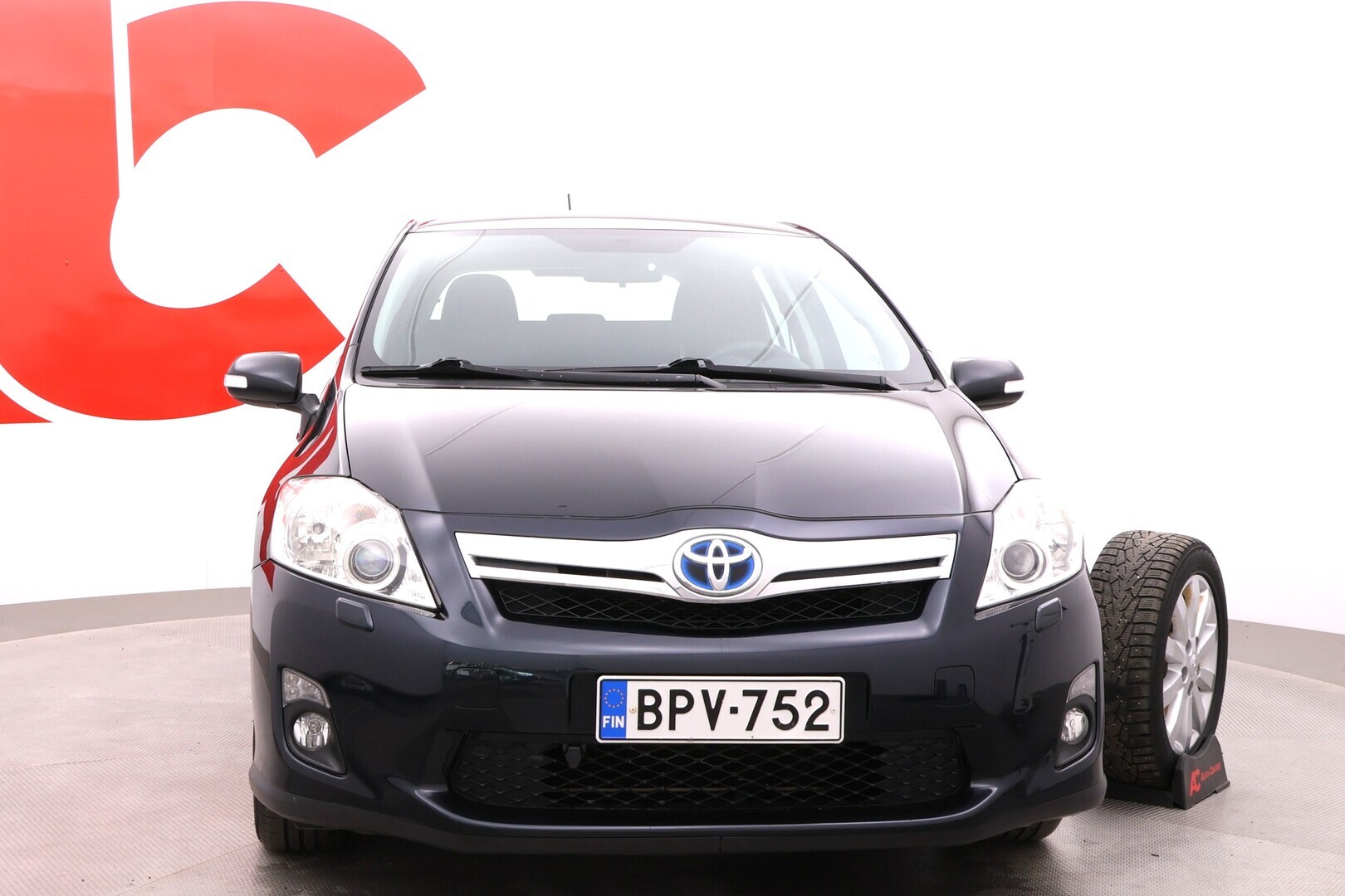 TOYOTA Auris 2012